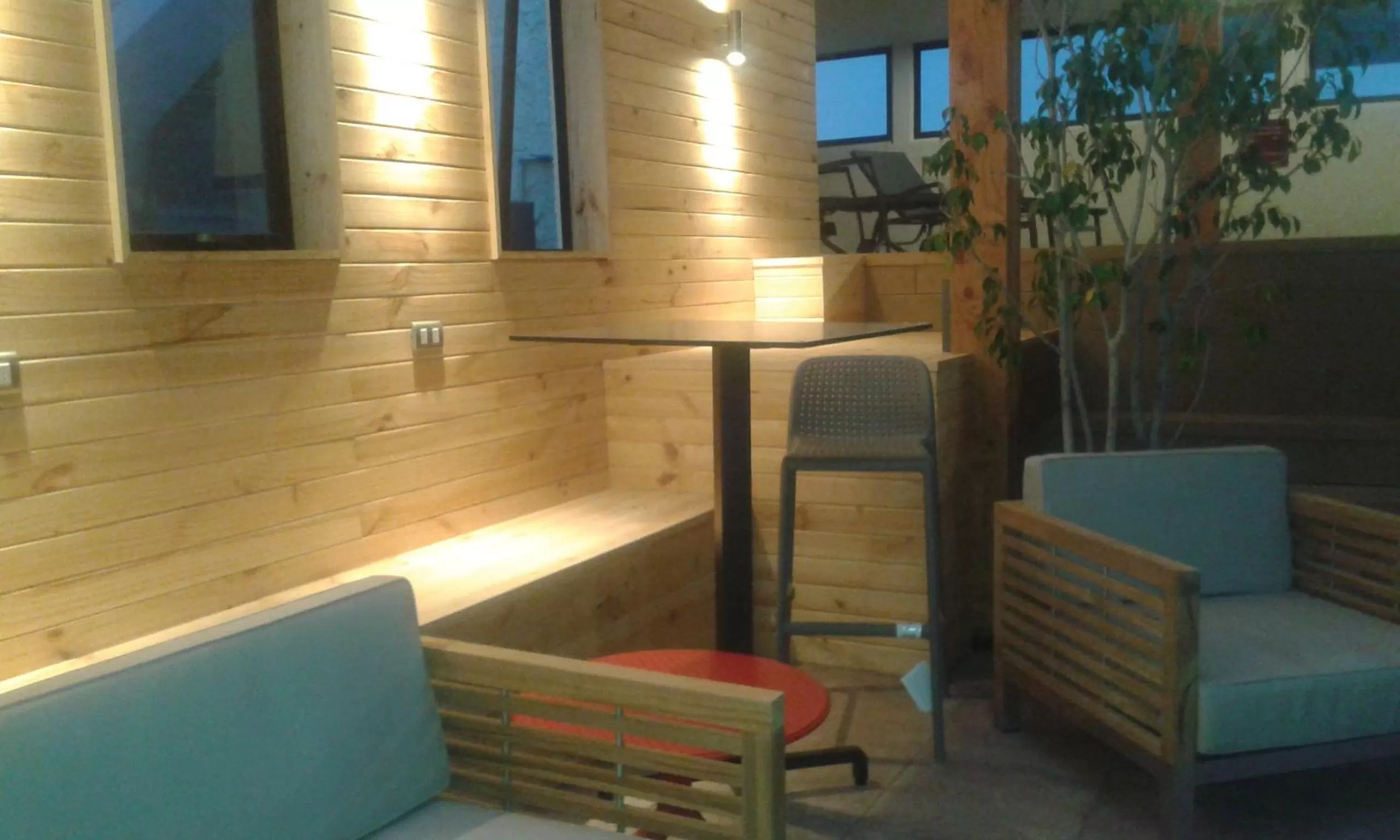 Swimming pool in Hotel Diego de Velazquez