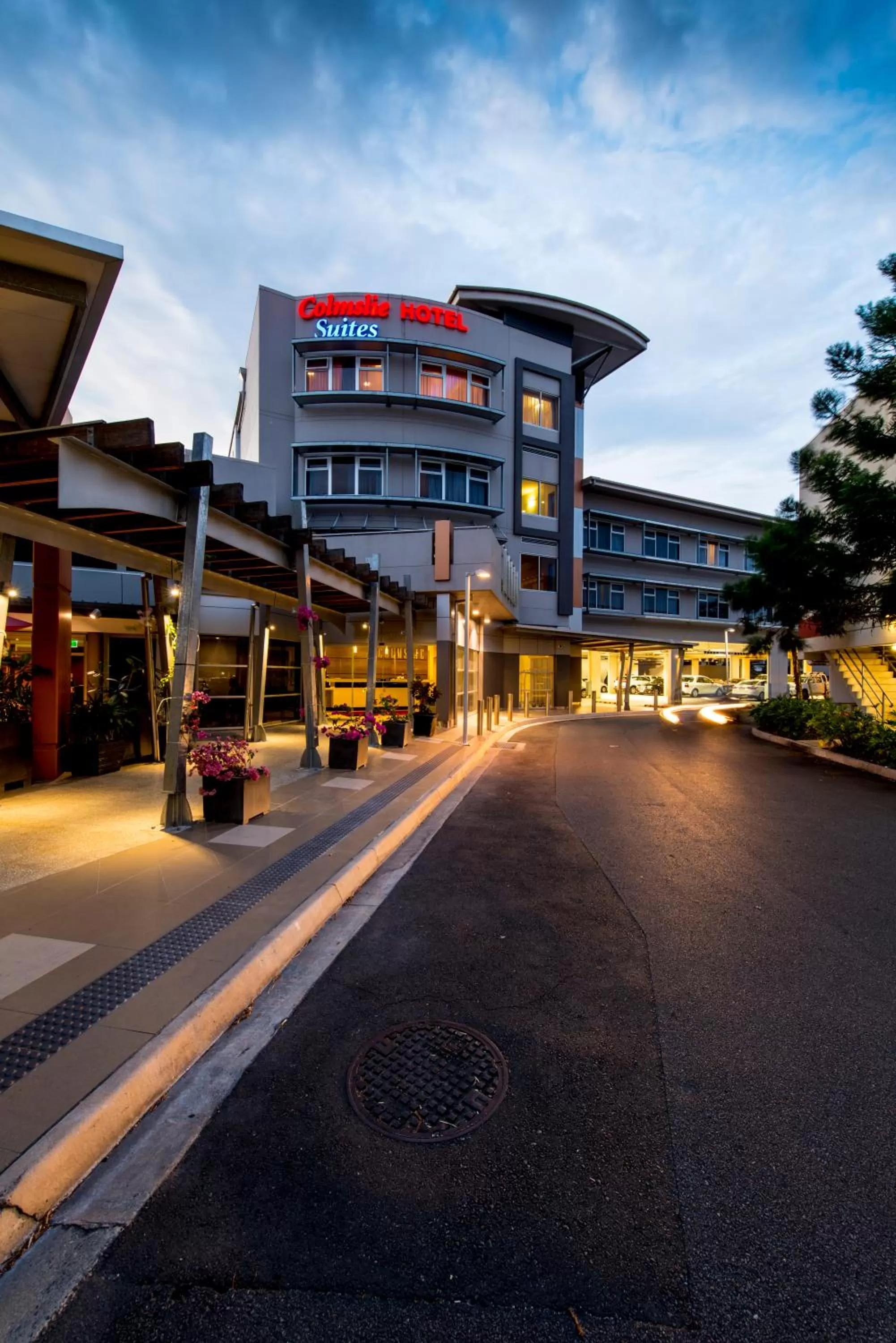Facade/entrance in The Colmslie Hotel