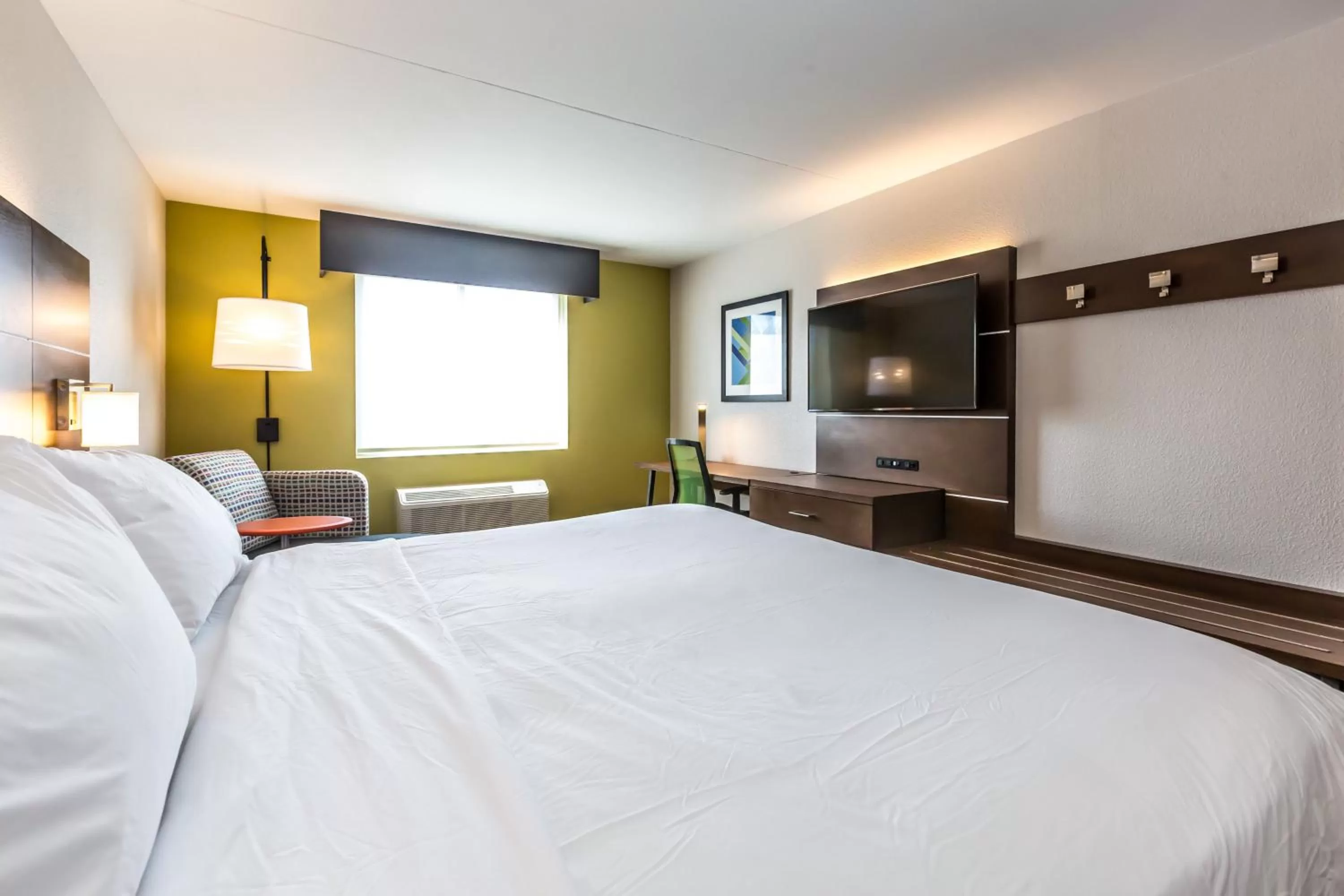 Photo of the whole room, Bed in Holiday Inn Express Exton - Great Valley by IHG