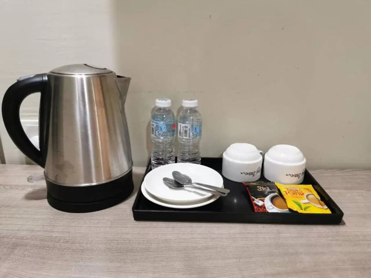 Coffee/tea facilities in Melang Inn