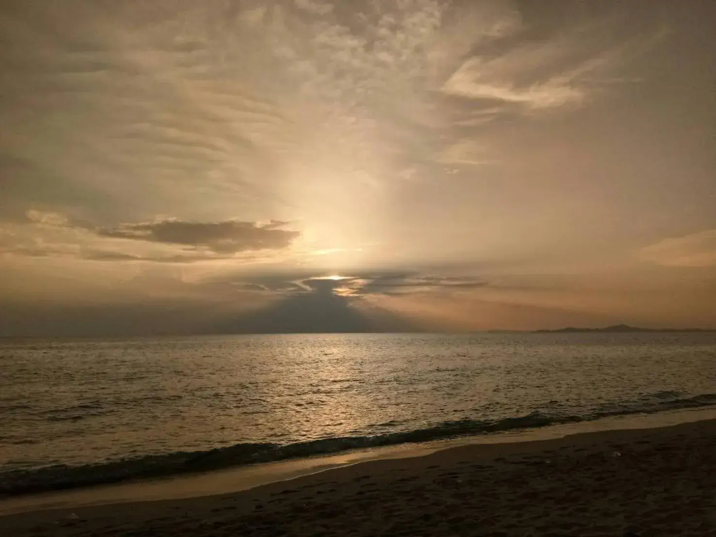 Beach in Ana Anan Resort & Villas Pattaya