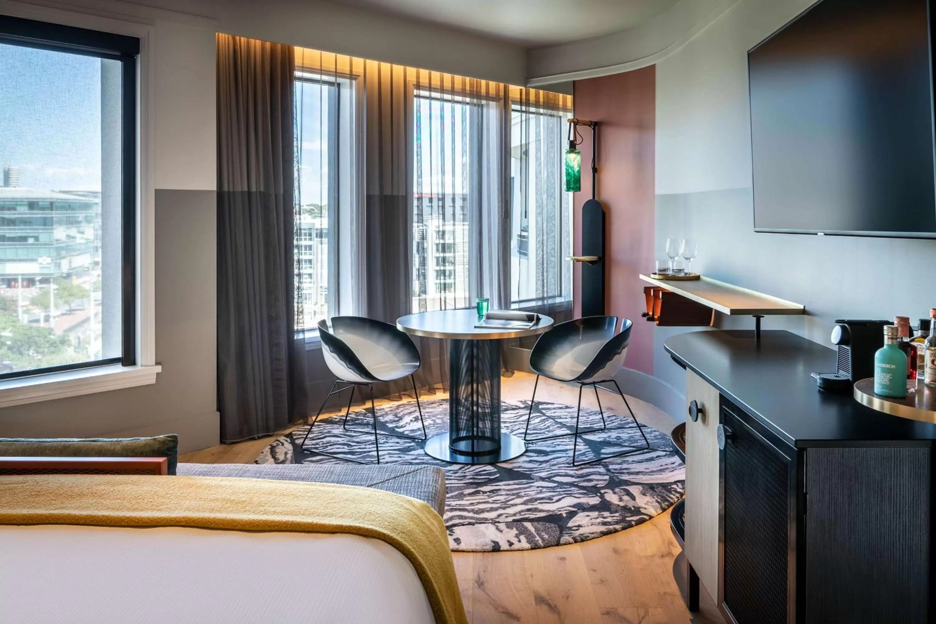 Photo of the whole room, Bed in QT Auckland