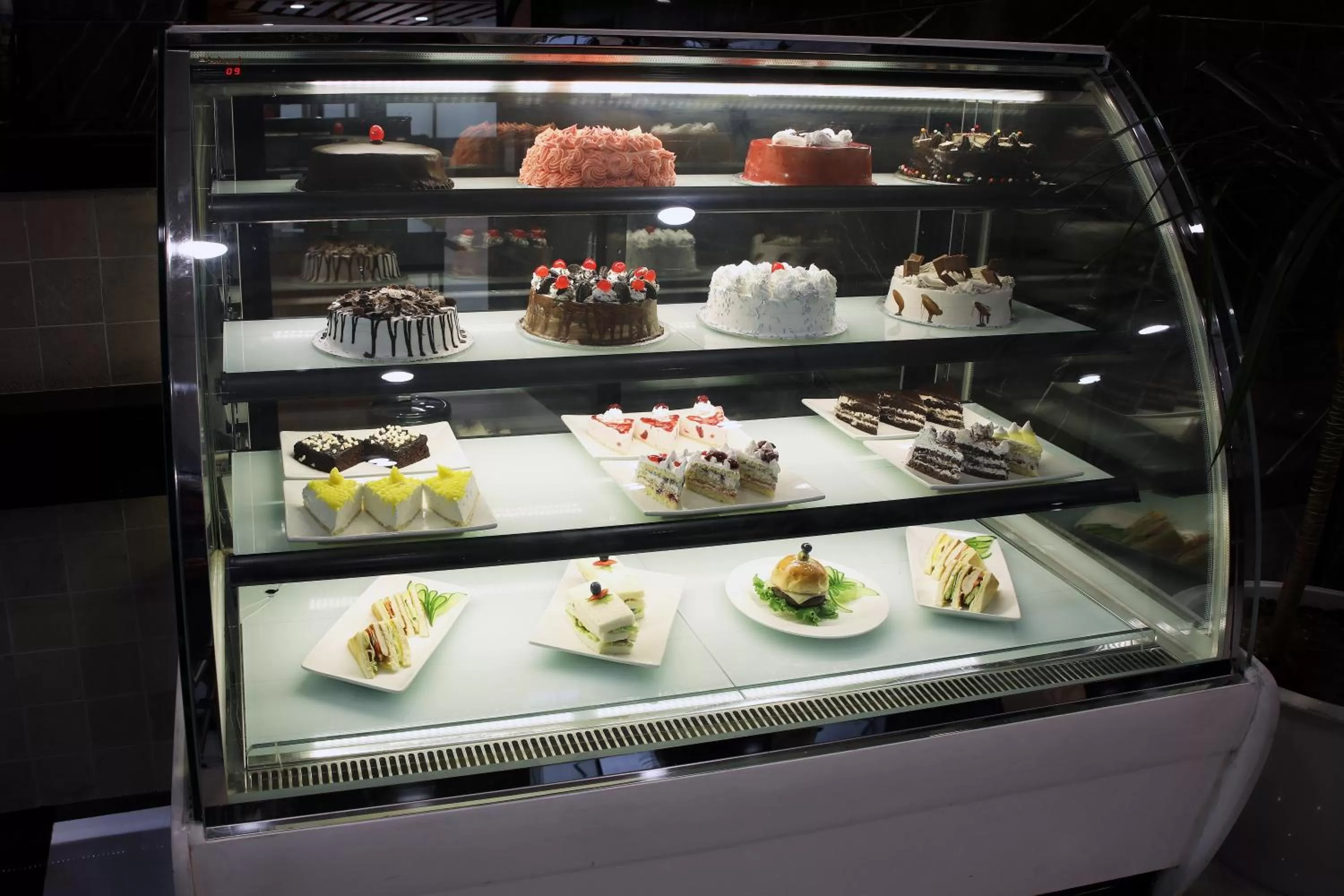 Food in Avari Xpress Multan