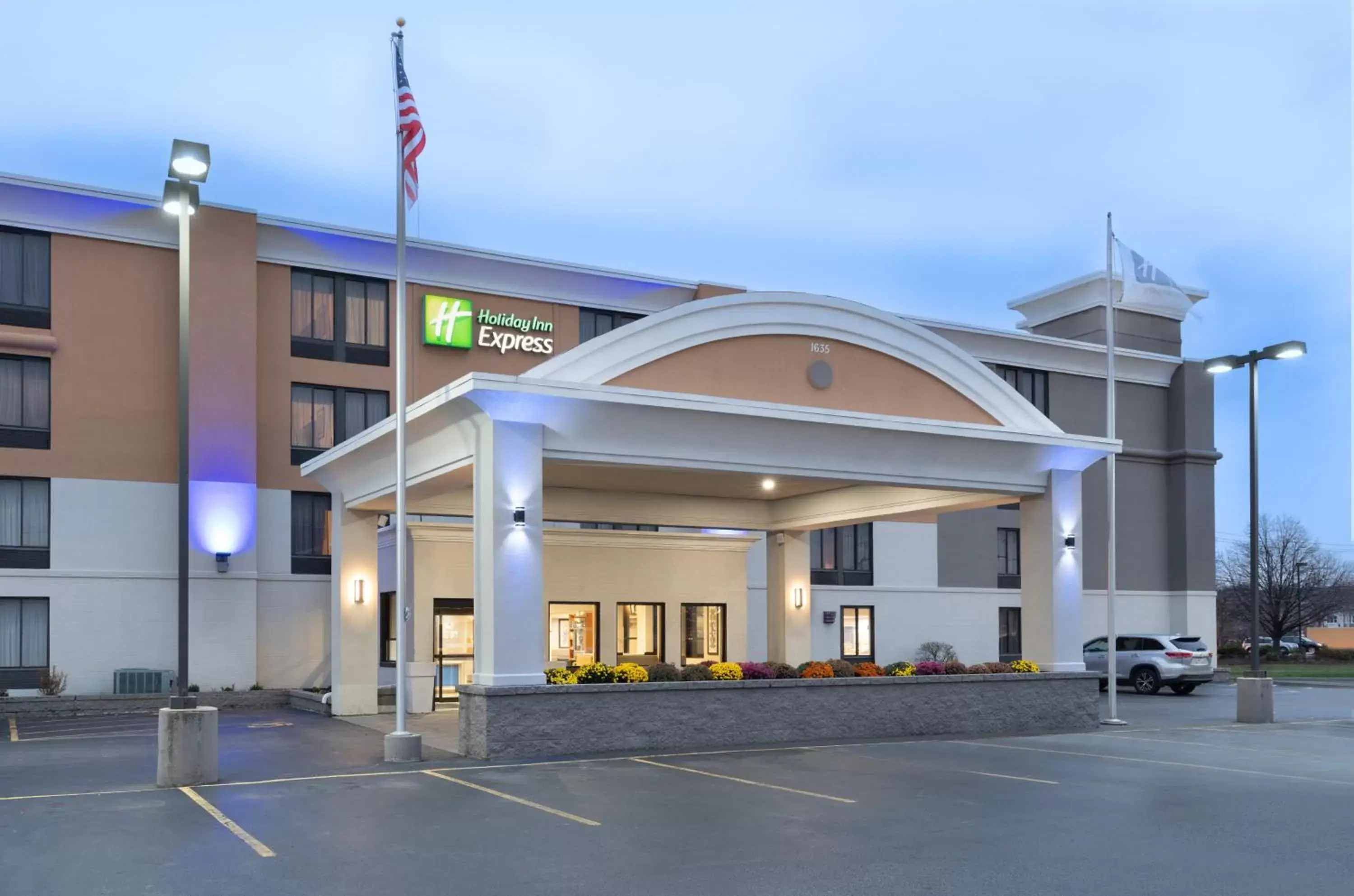 Property Building in Holiday Inn Express Rochester - Greece, an IHG Hotel