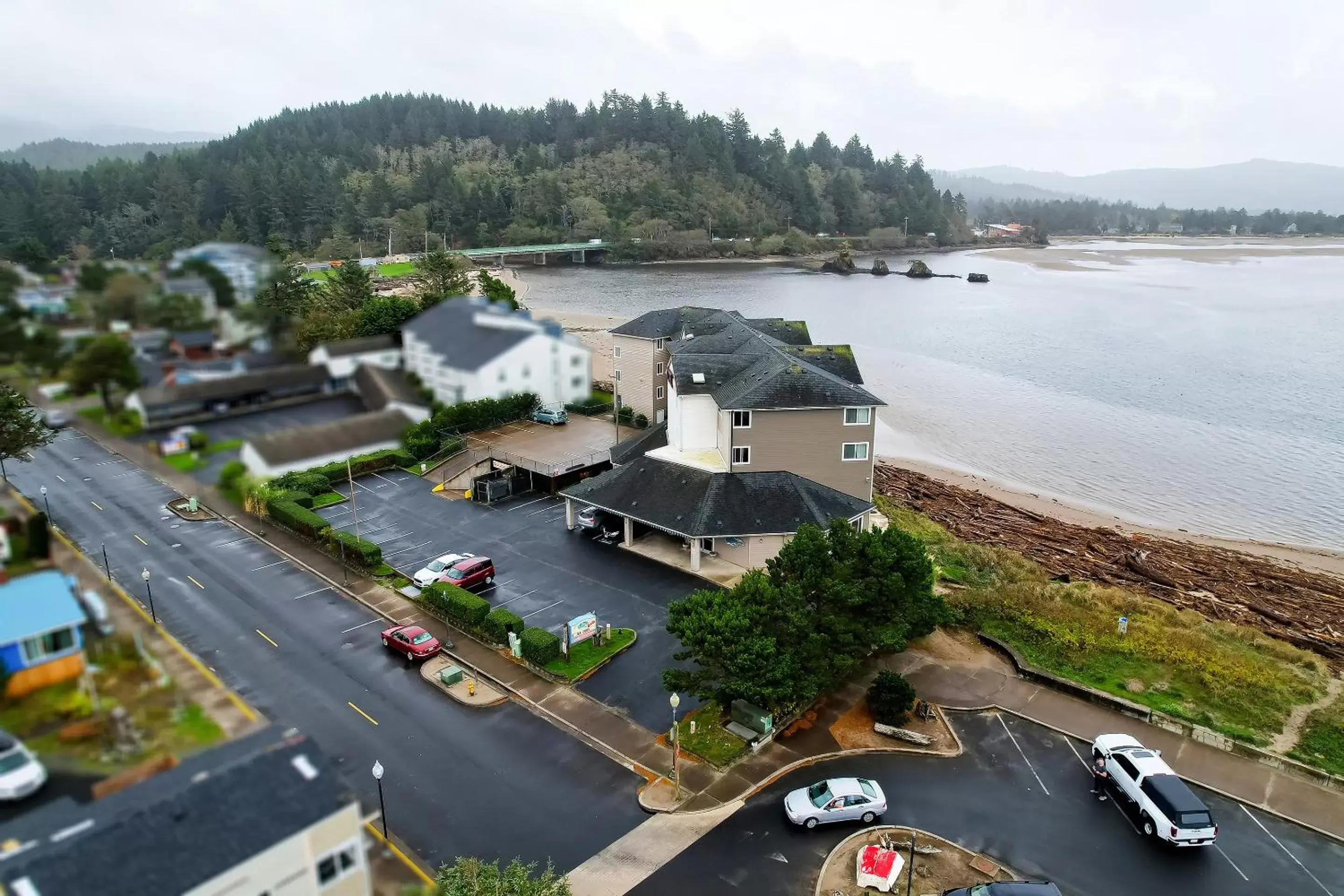 Bird's eye view, Bird's-eye View in Siletz Bay Beachfront Hotel by OYO Lincoln City