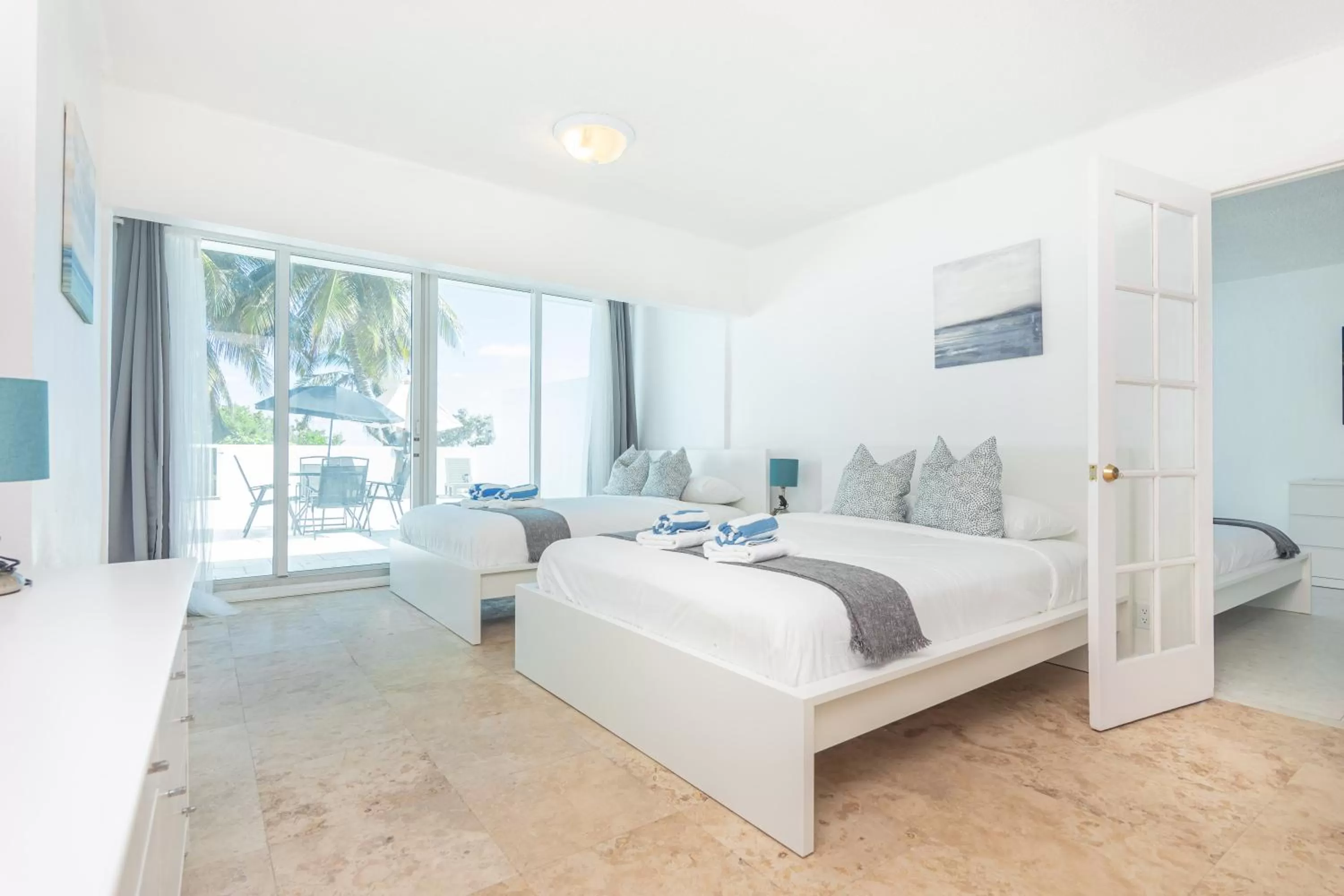 Bed in Girasole Rentals