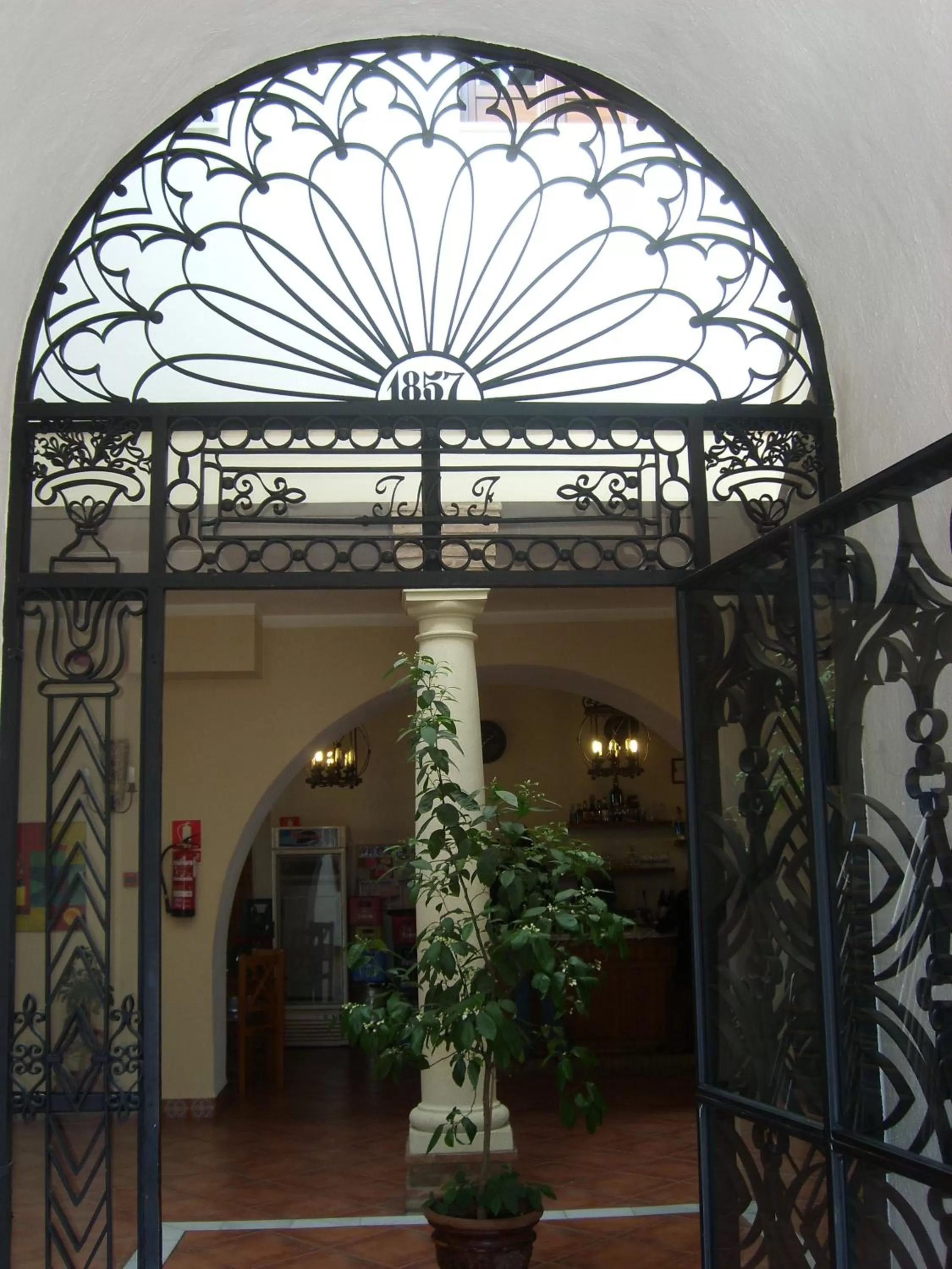Patio in Hotel Plateros