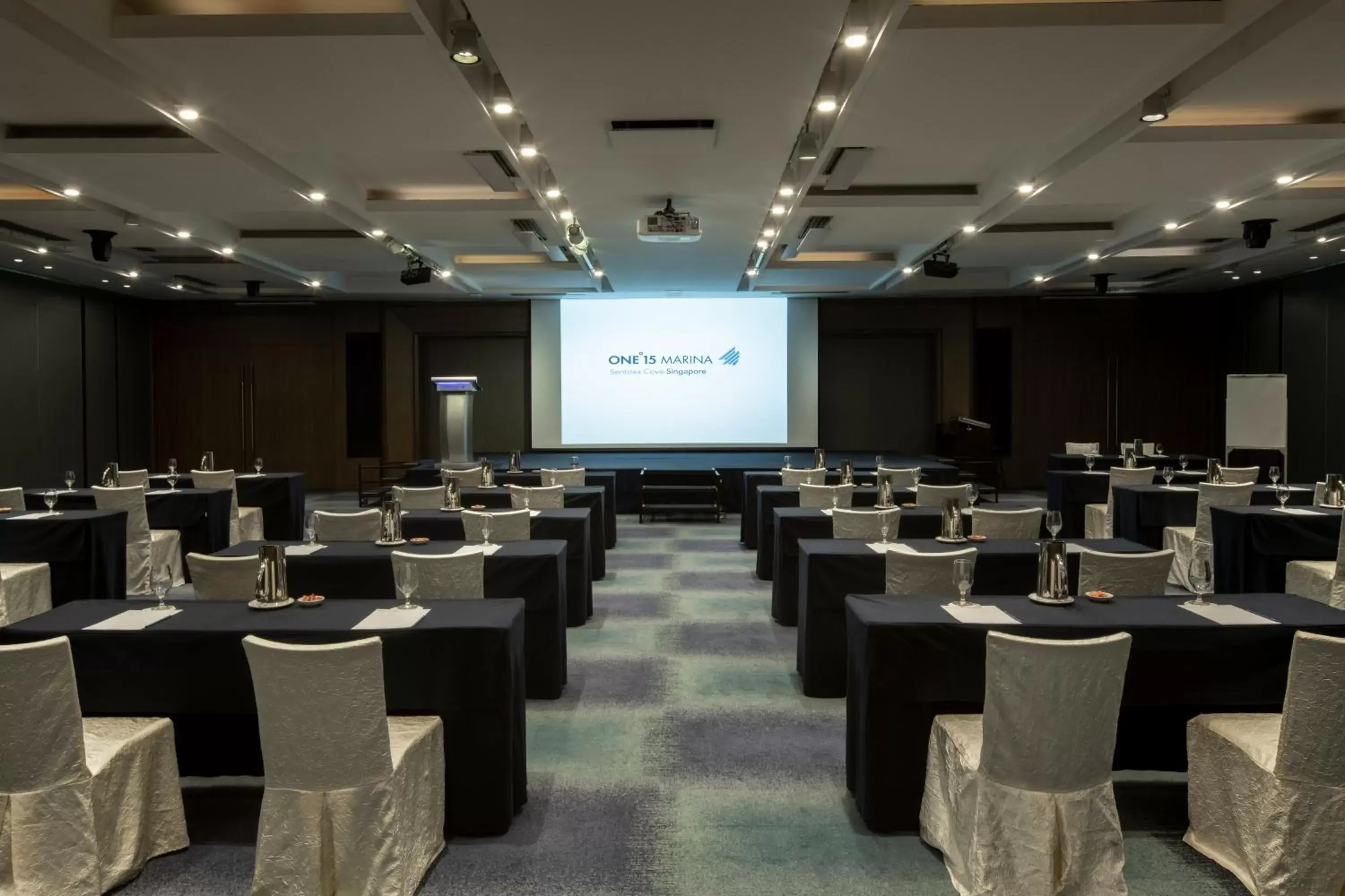 Meeting/conference room in ONE15 Marina Sentosa Cove Singapore