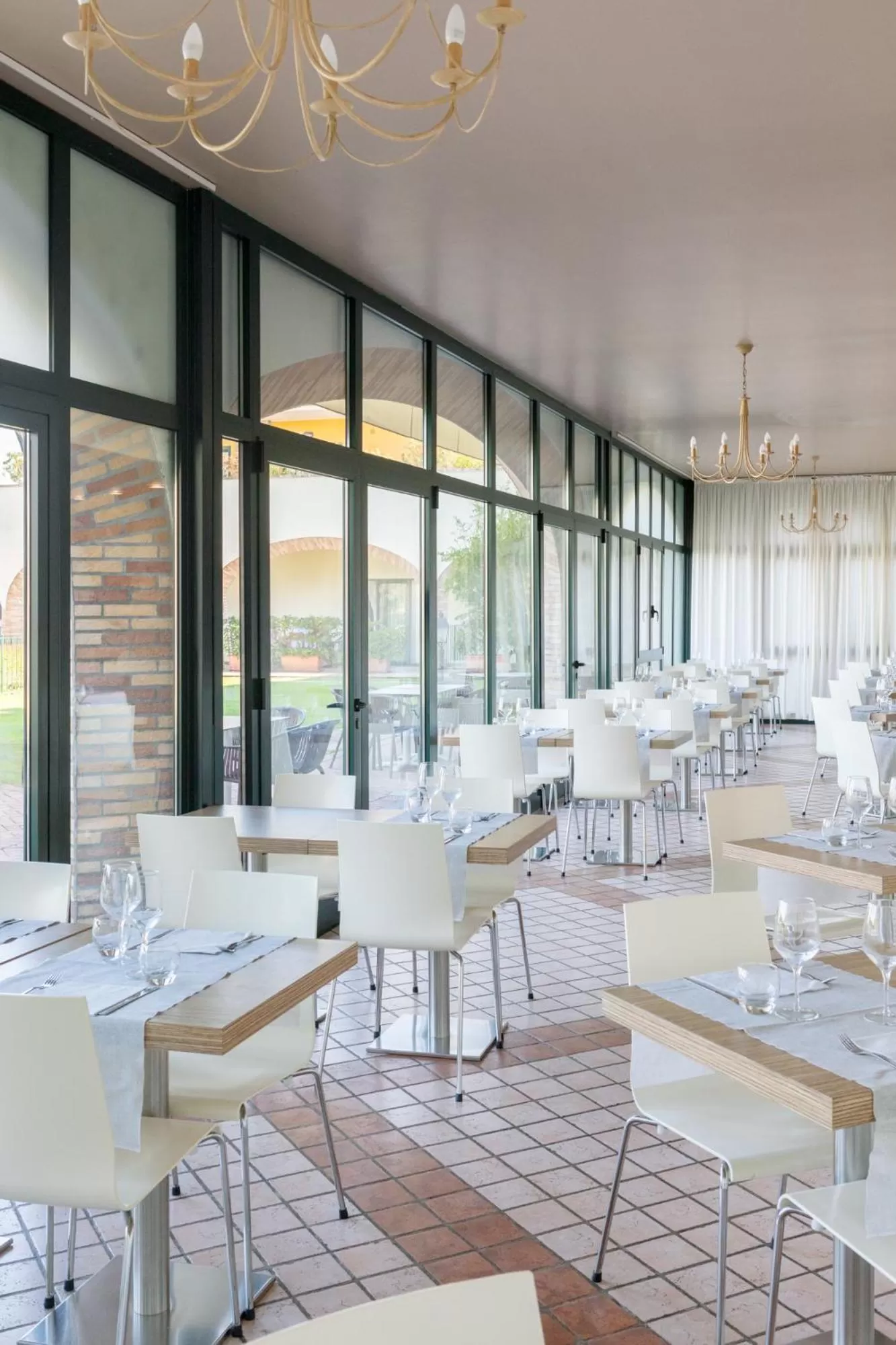 Restaurant/places to eat in Le Terrazze sul Lago Hotel & Residence