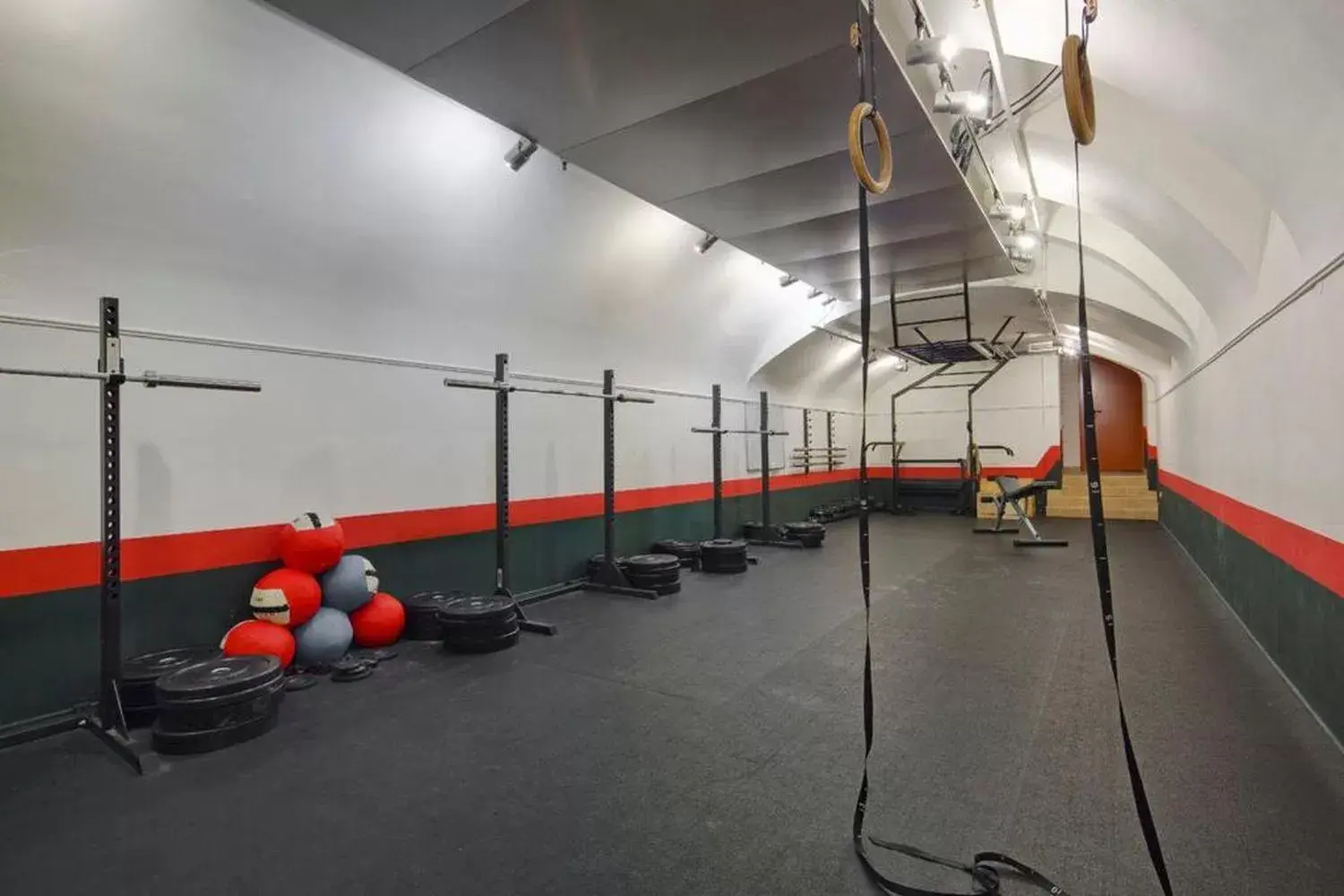 Fitness centre/facilities in Mamaison Residence Izabella Budapest