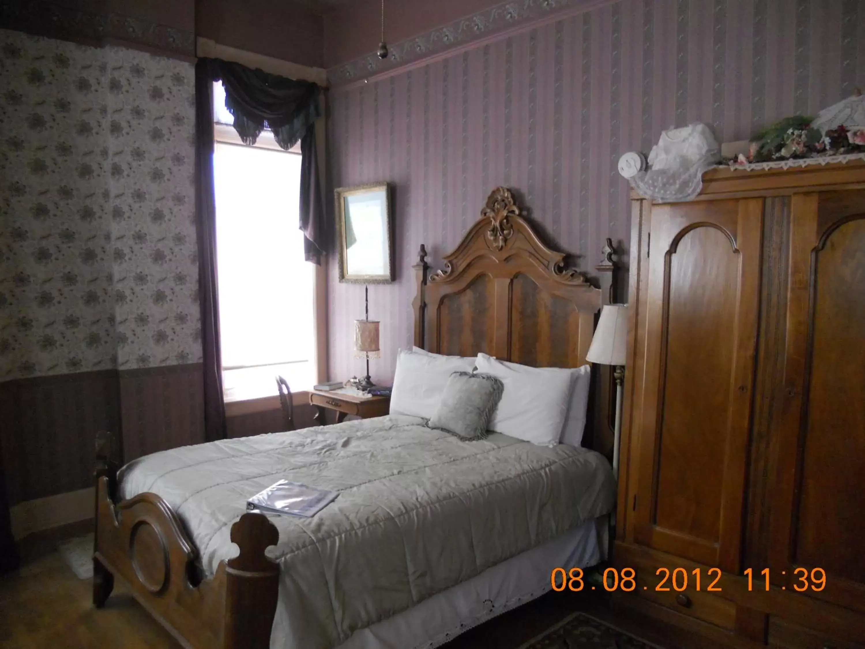 Photo of the whole room, Bed in LandMark Inn at the Historic Bank of Oberlin