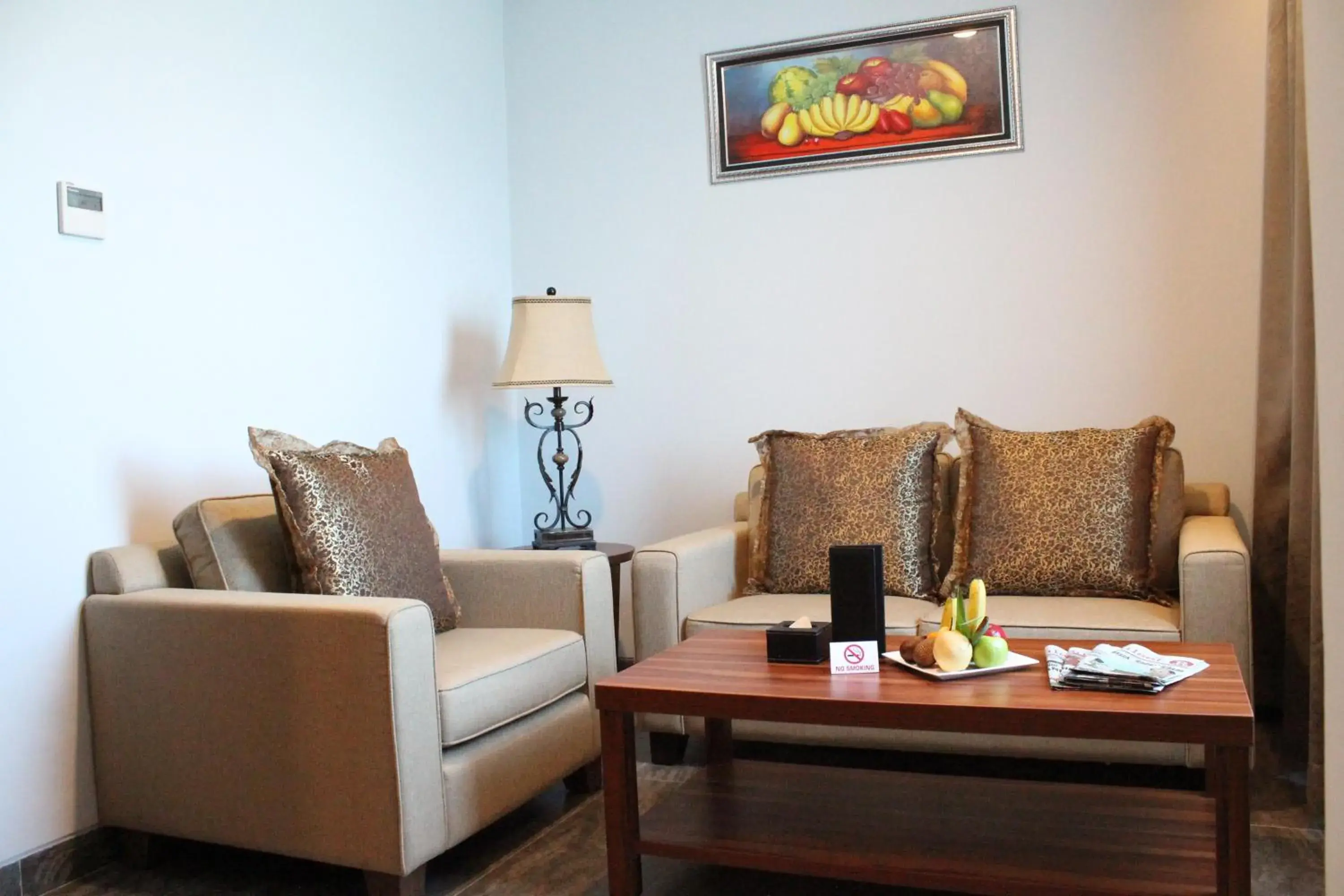Living room, Seating Area in Arthama Hotels Losari Makassar