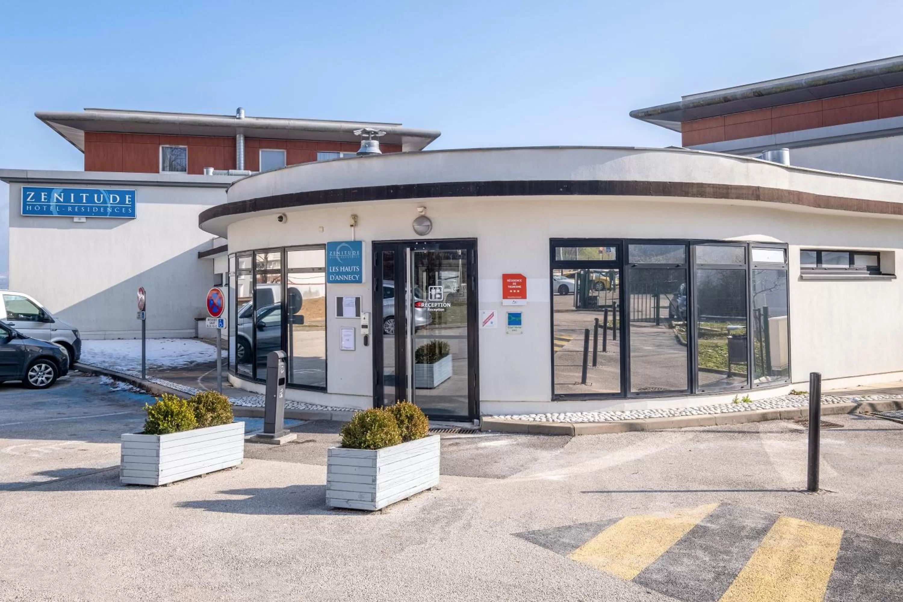 Property building in Zenitude Hôtel-Résidences Les Hauts d'Annecy