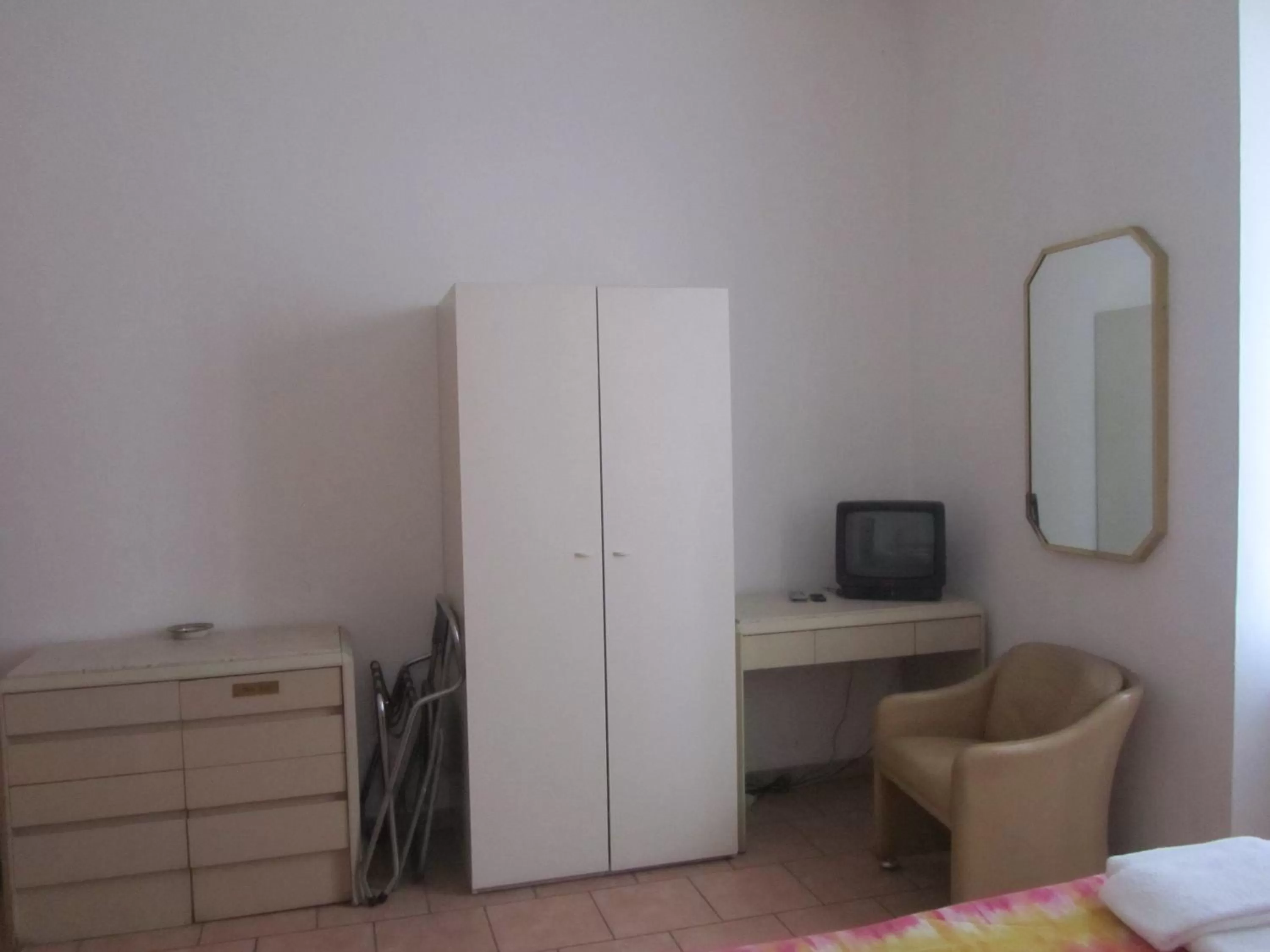 Decorative detail in Hotel Gambara