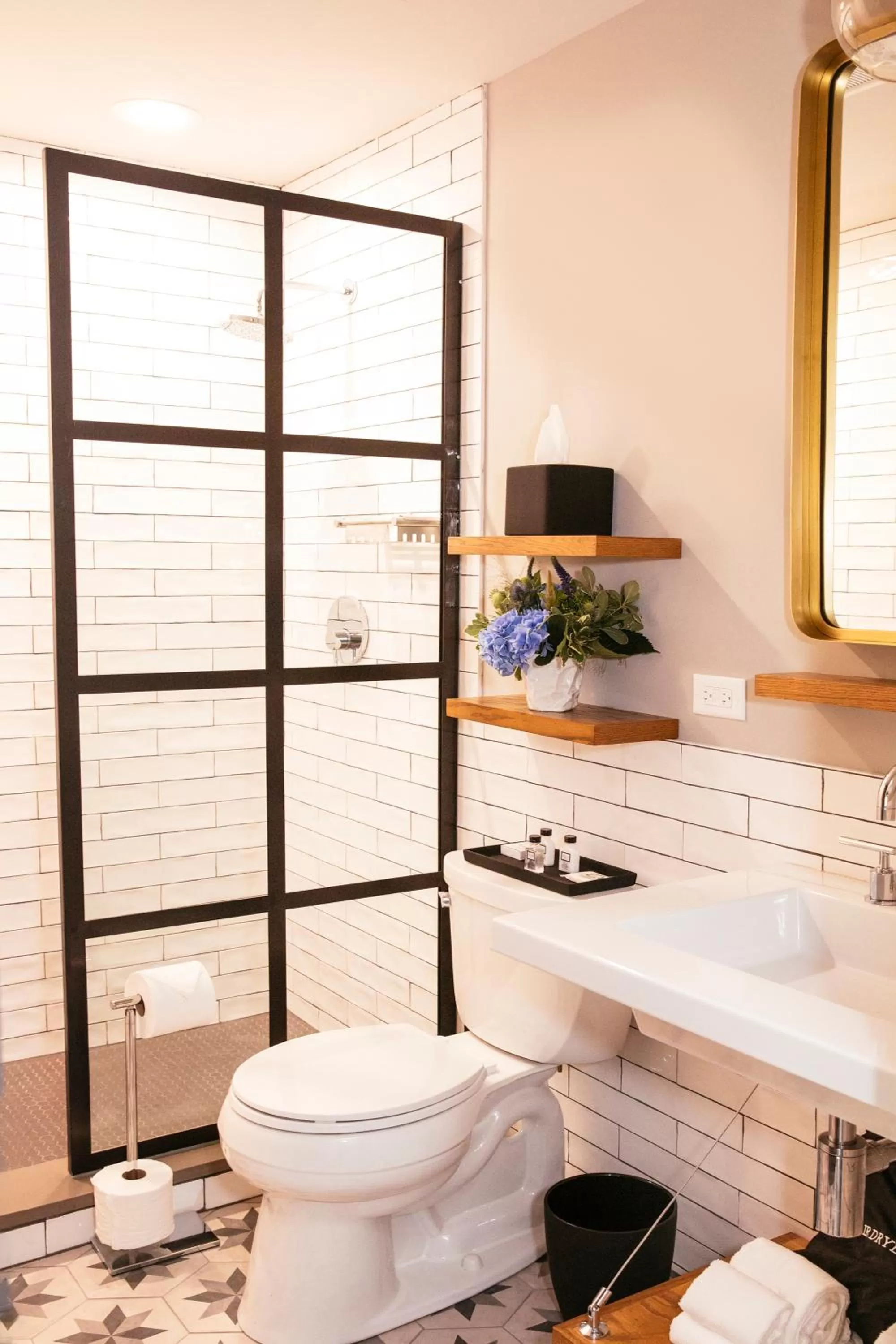 Bathroom in Wicker Park Inn