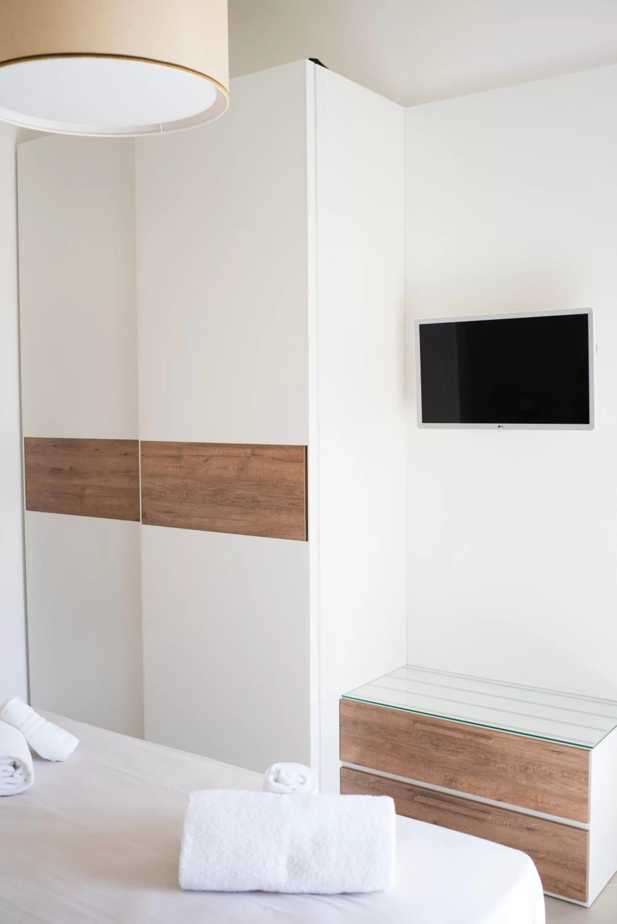 Bed in Oasi Smart Rooms