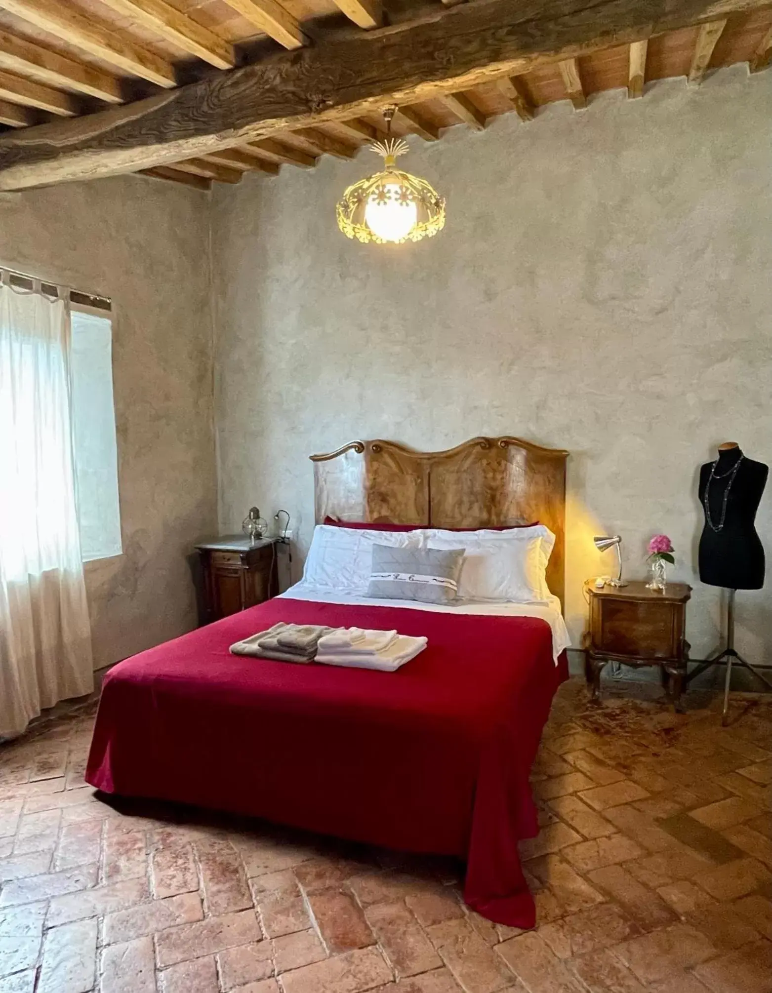 Bed in B&B Podere Camaiano