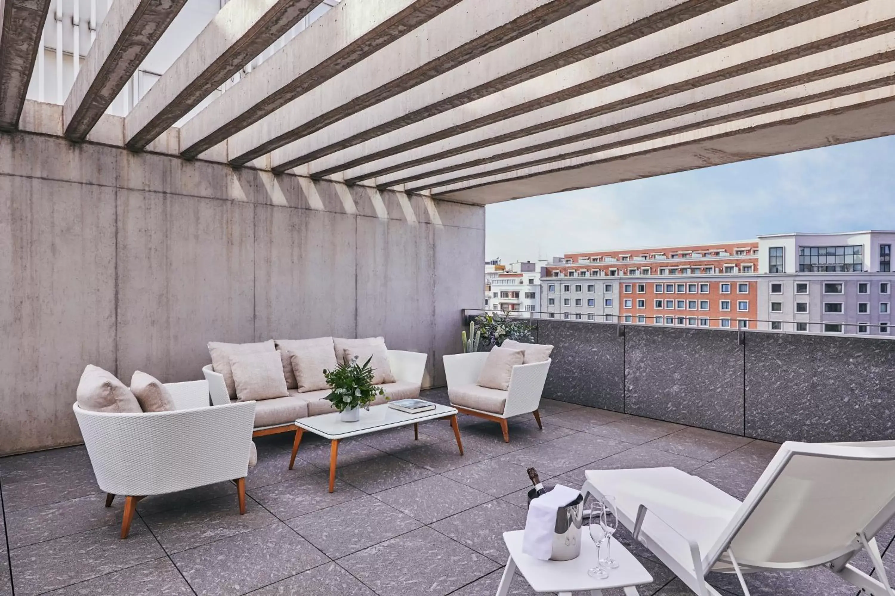 Balcony/Terrace in Hyatt Regency Madrid Residences