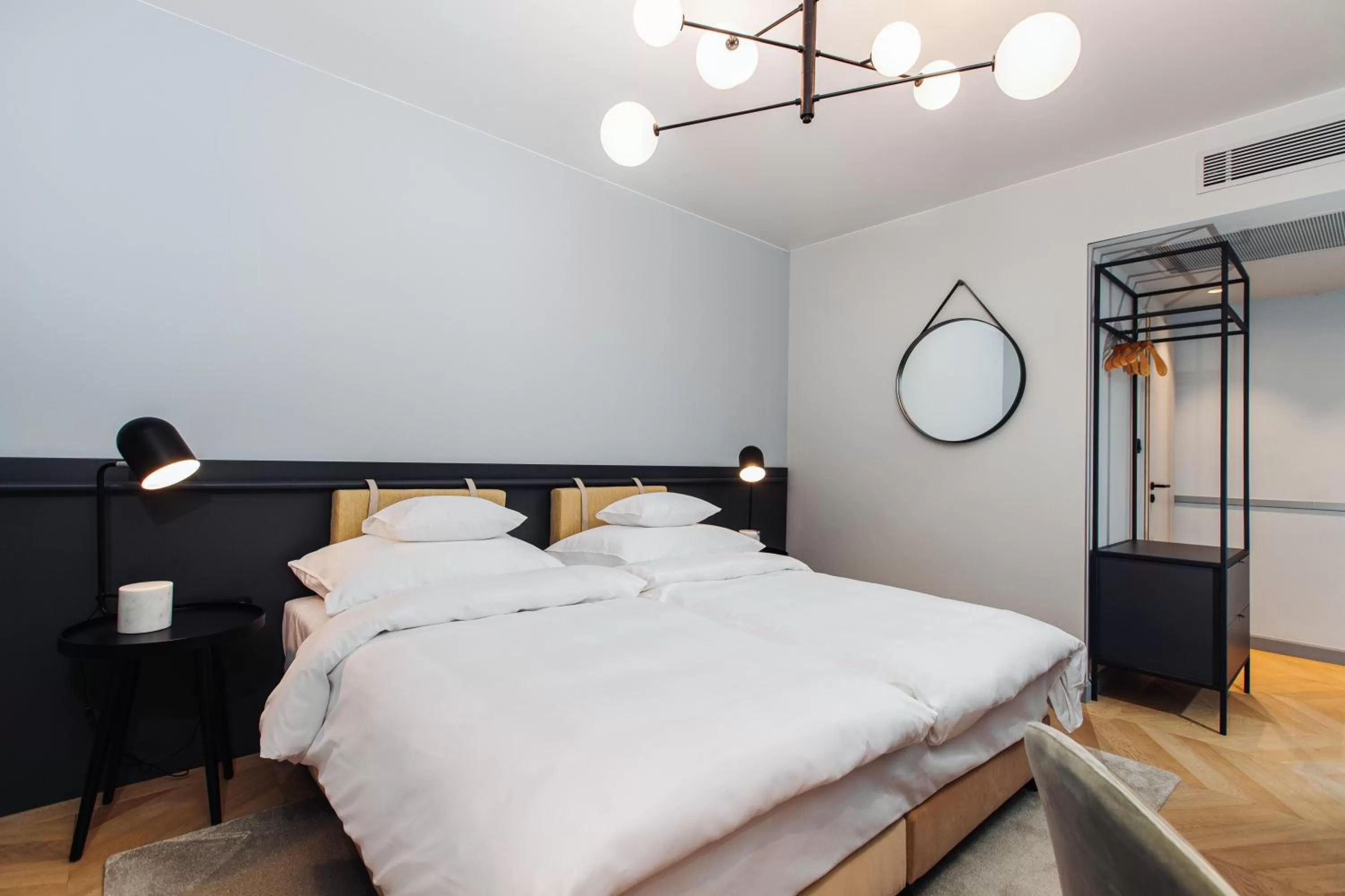 Bedroom, Bed in Alice Hotel