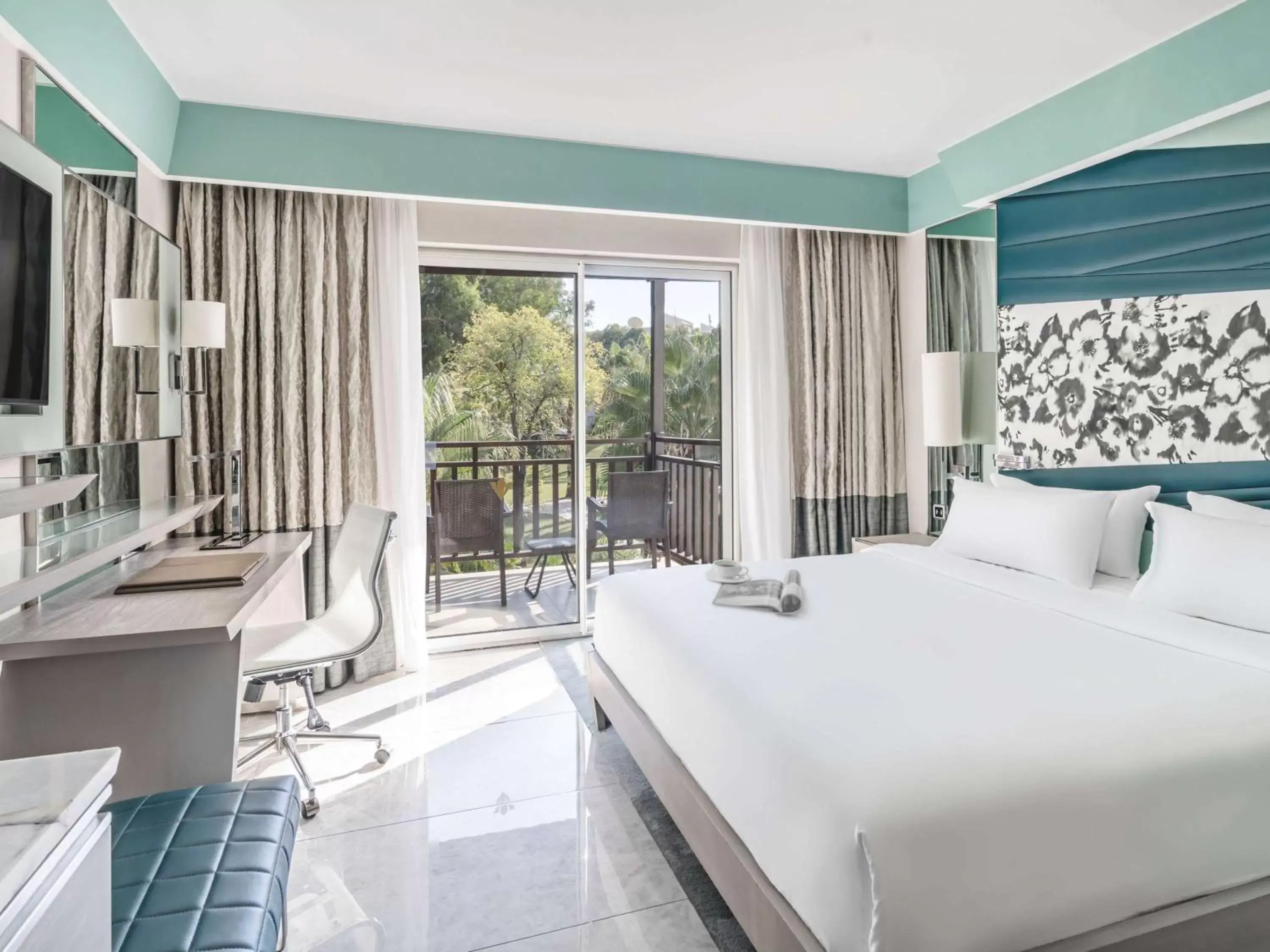 Family Garden Suite in Rixos Premium Tekirova - The Land of Legends Access Family Garden Suite in Rixos Premium Tekirova - The Land of Legends Access
