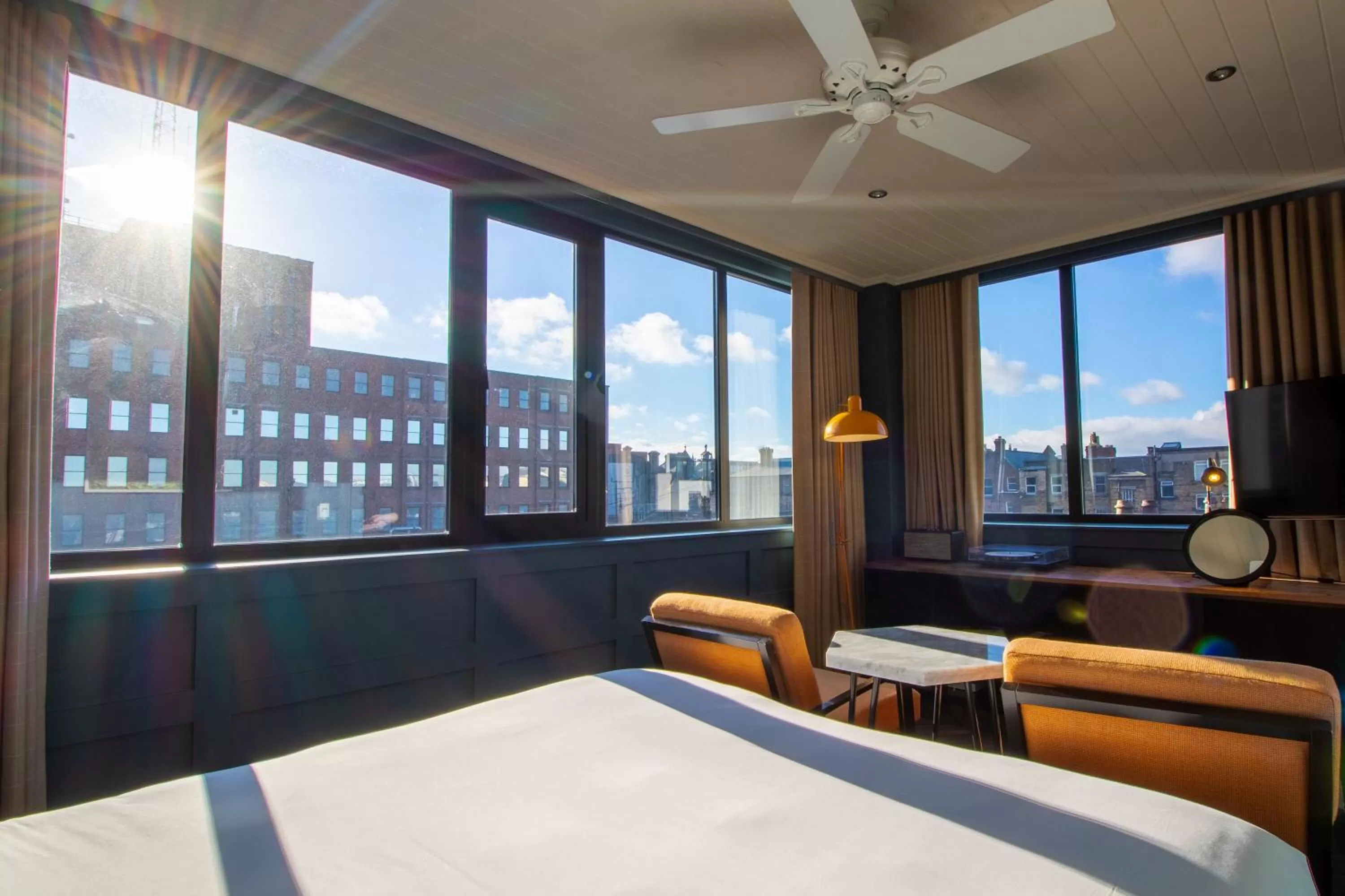 City view, Bed in The Dean Dublin