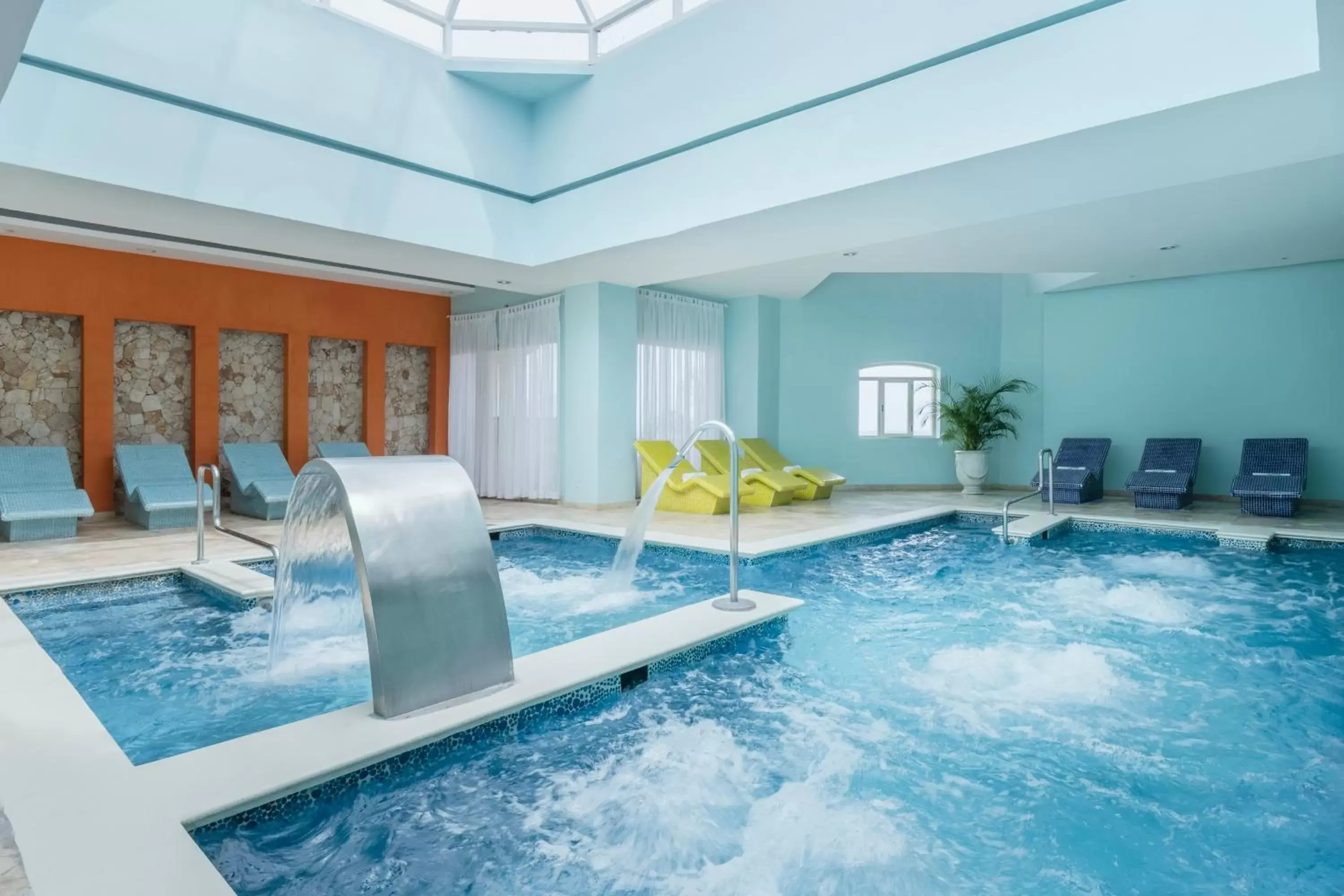 Spa and wellness centre/facilities, Swimming Pool in Iberostar Rose Hall Beach