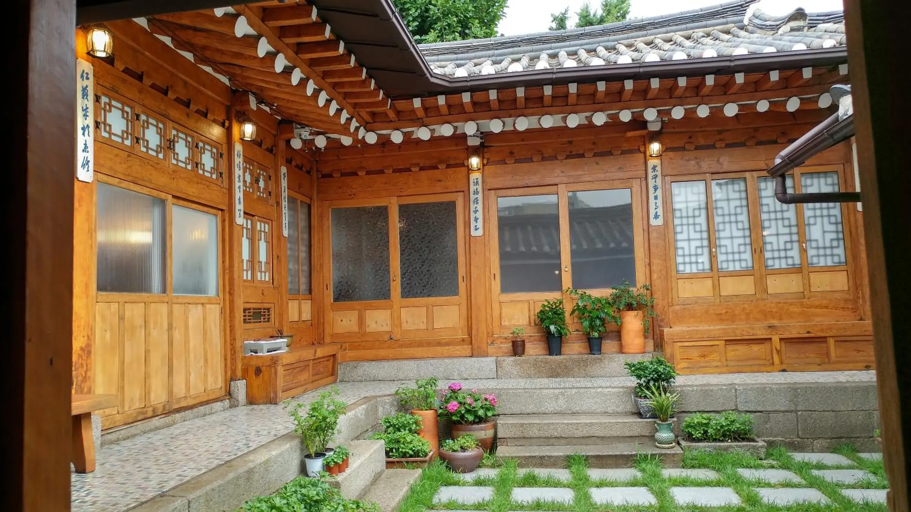 Property building in Sophia Hanok Guesthouse