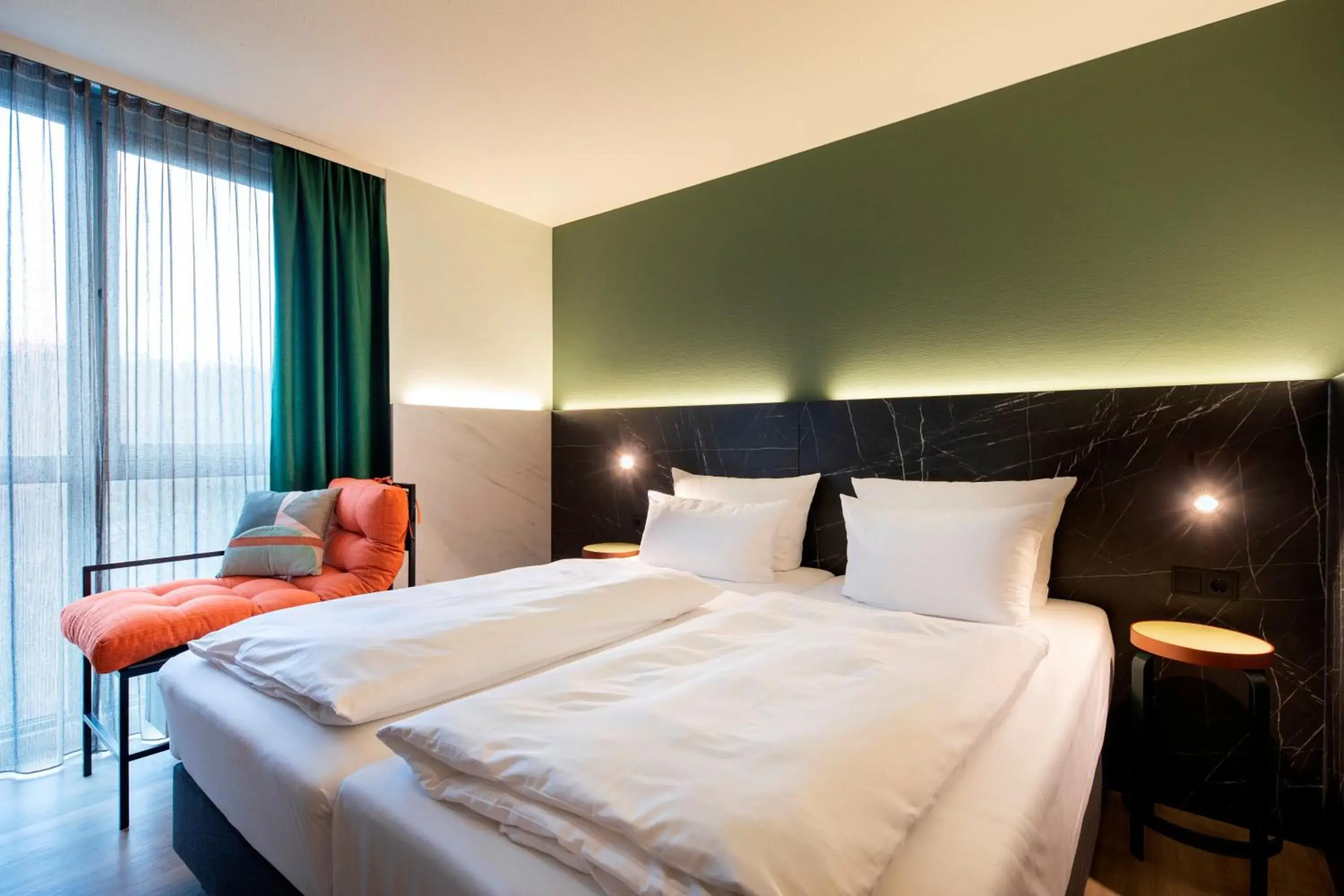 Photo of the whole room, Bed in ACHAT Hotel Stuttgart Airport Messe