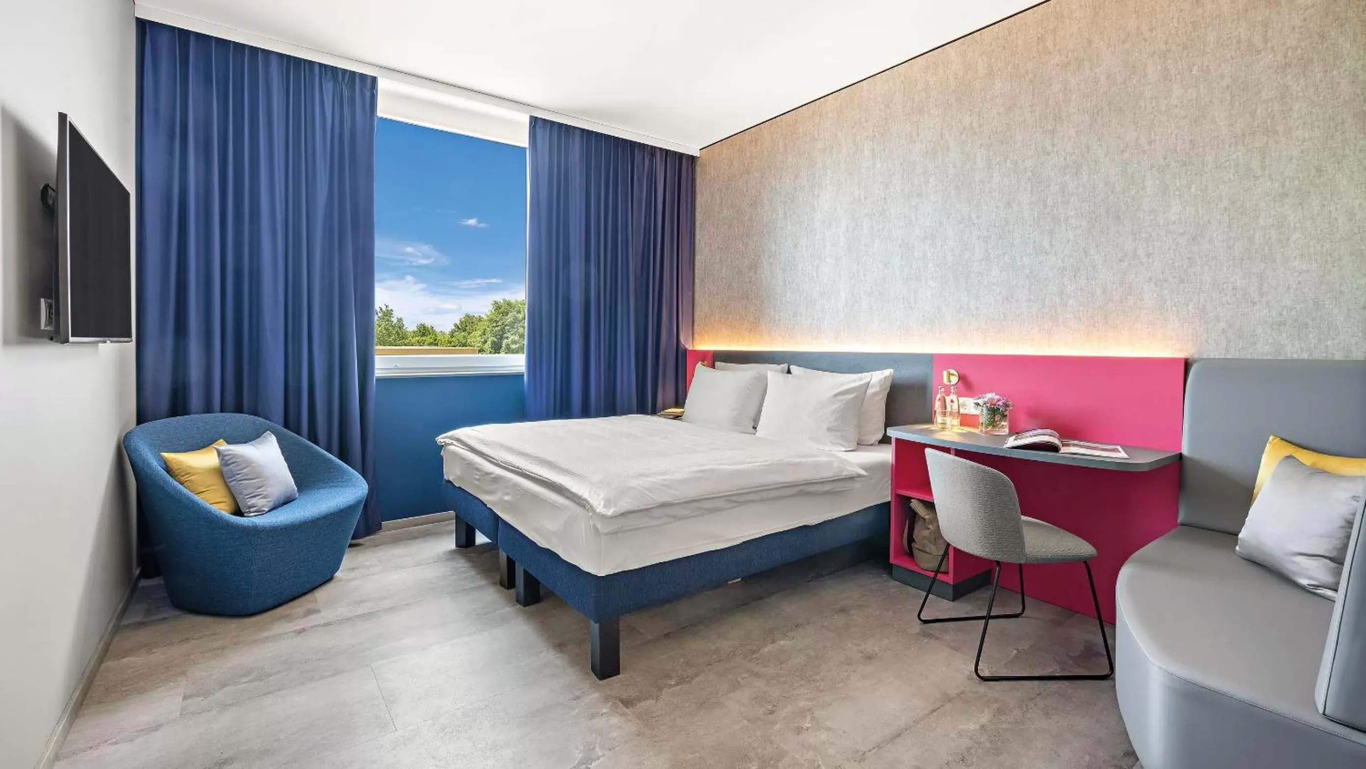 Bedroom in Styles Hotel Nördlingen