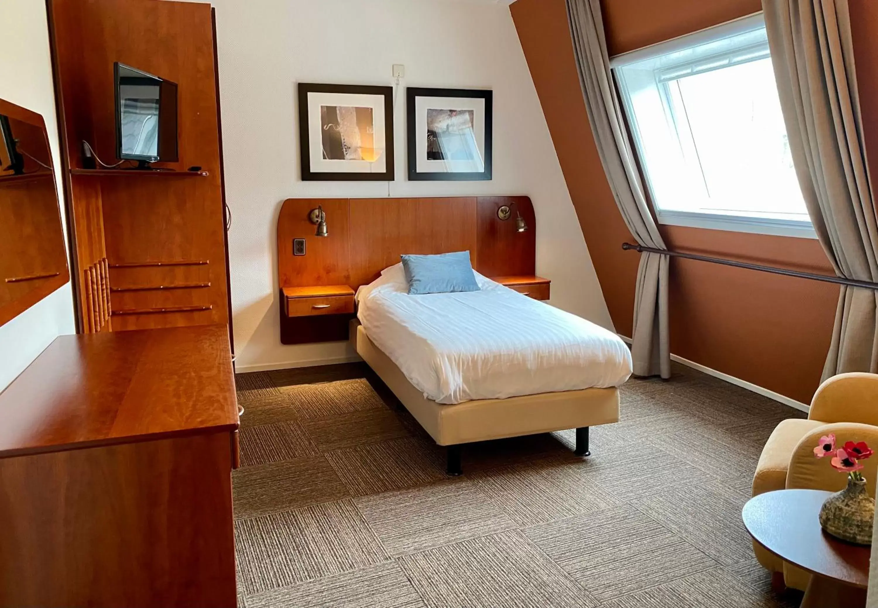 Bed in De Stobbe hotel & suites