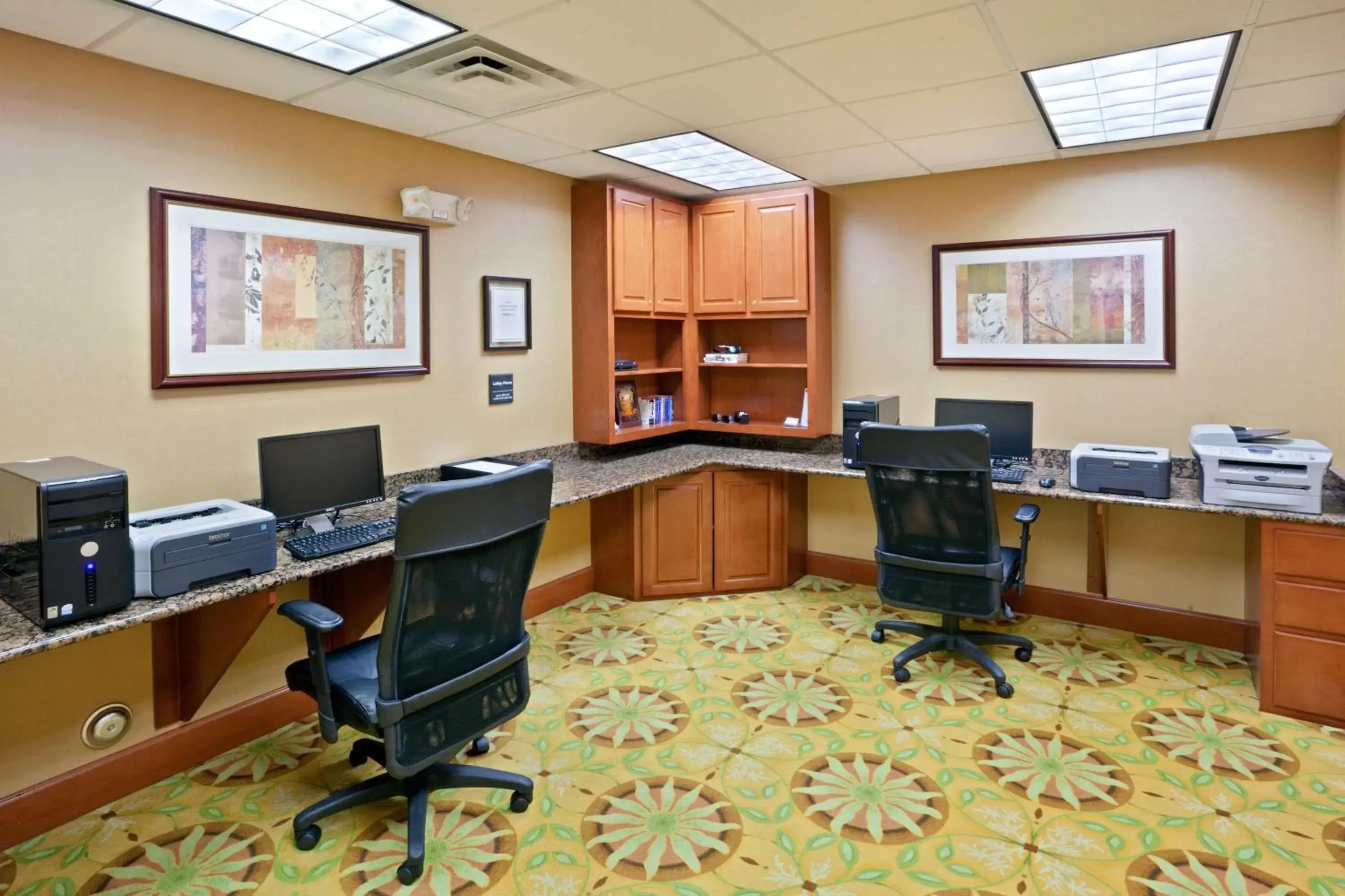 Business facilities, Business Area/Conference Room in Hampton Inn Detroit - Shelby Township