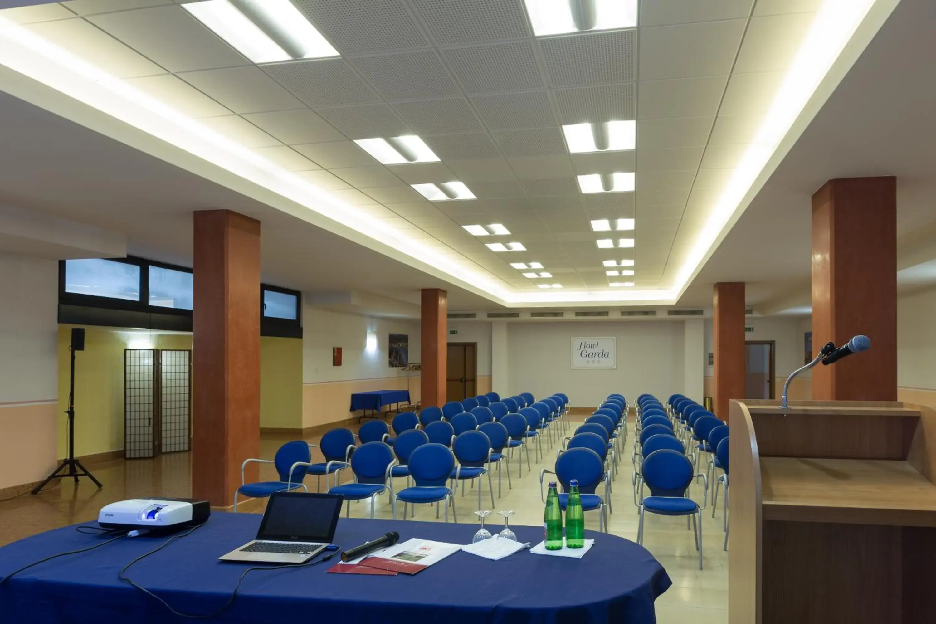 Business facilities, Business Area/Conference Room in Hotel Garda