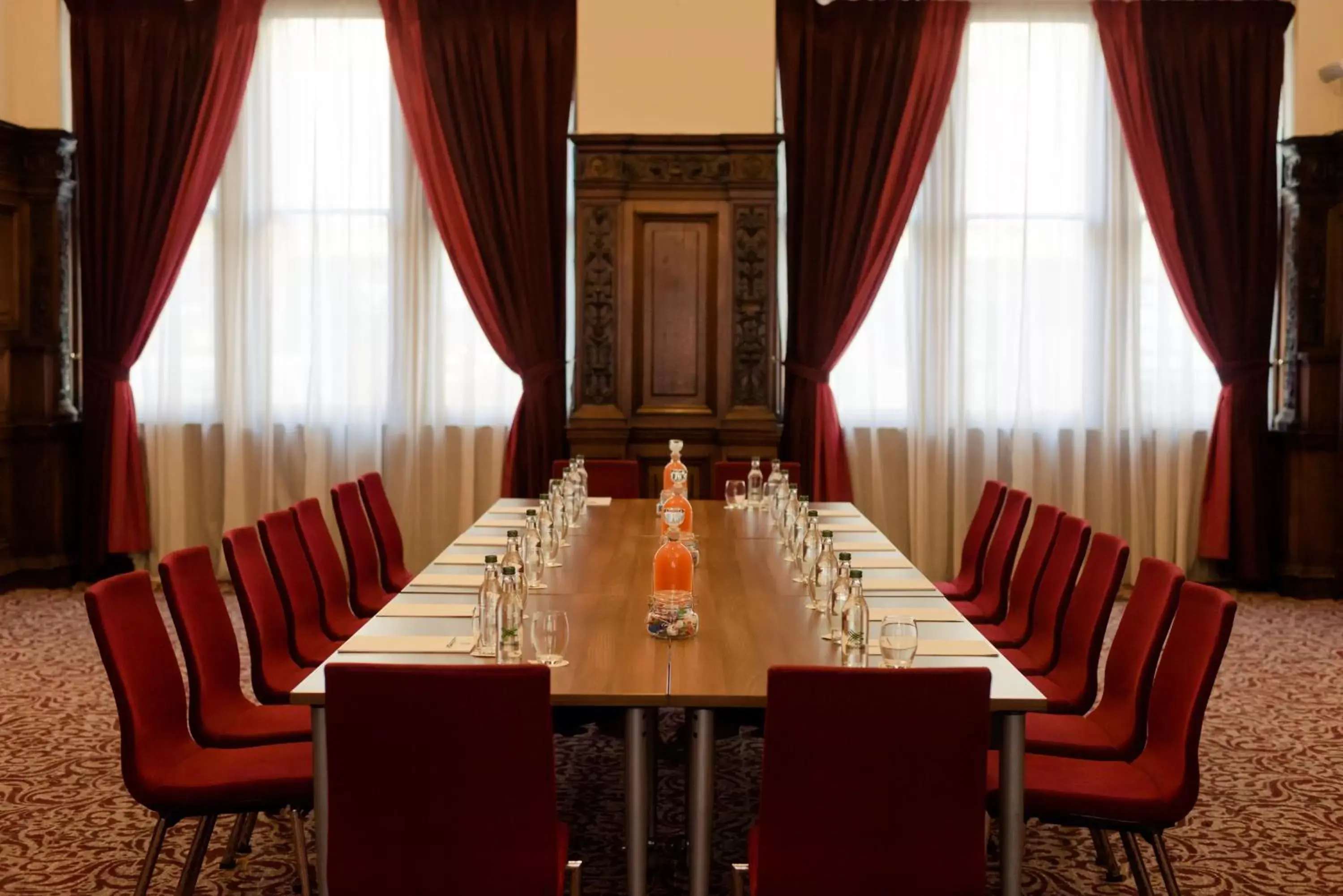 Meeting/conference room in Leopold Hotel