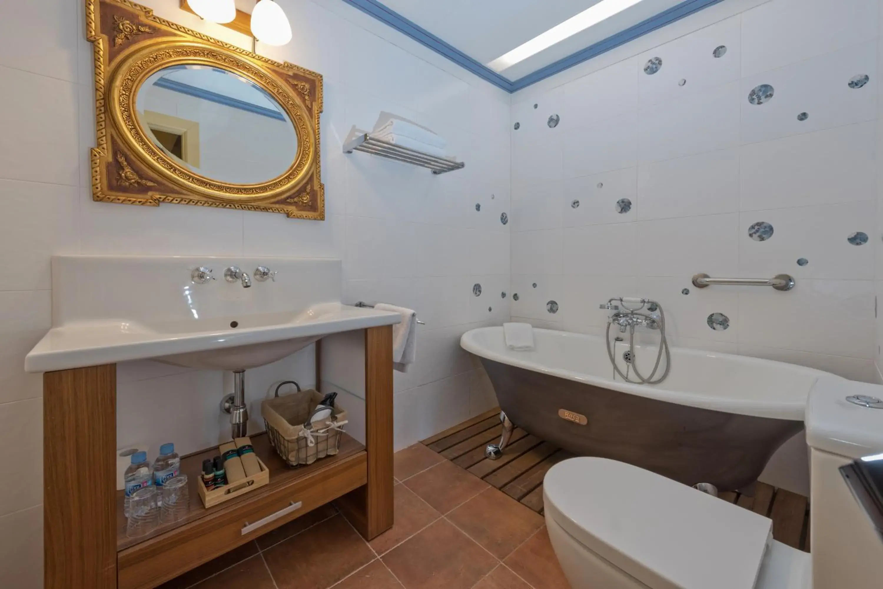 Bathroom in Hotel Cal Sastre