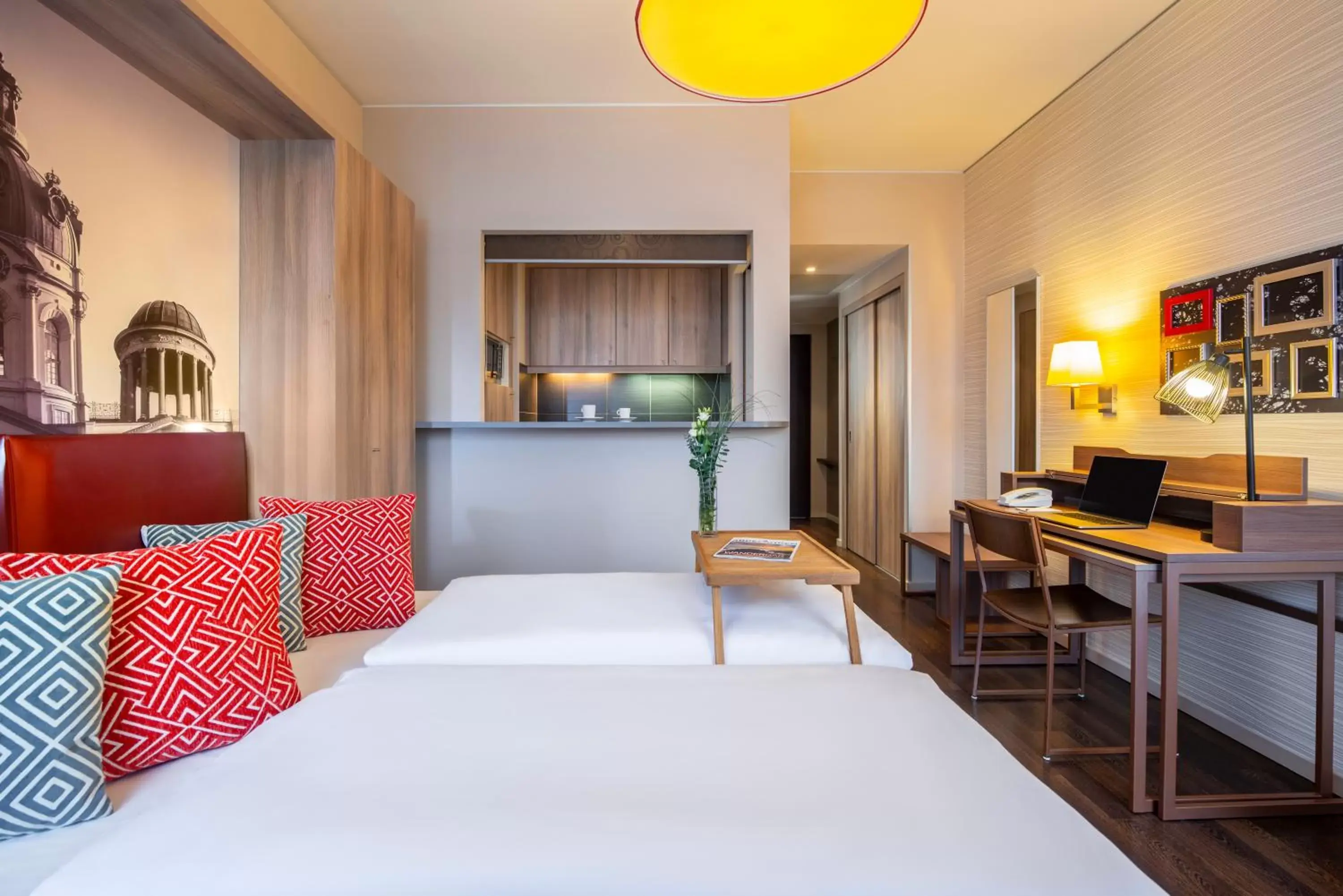 Photo of the whole room, Bed in Aparthotel Adagio Berlin Kurfürstendamm Photo of the whole room, Bed in Aparthotel Adagio Berlin Kurfürstendamm