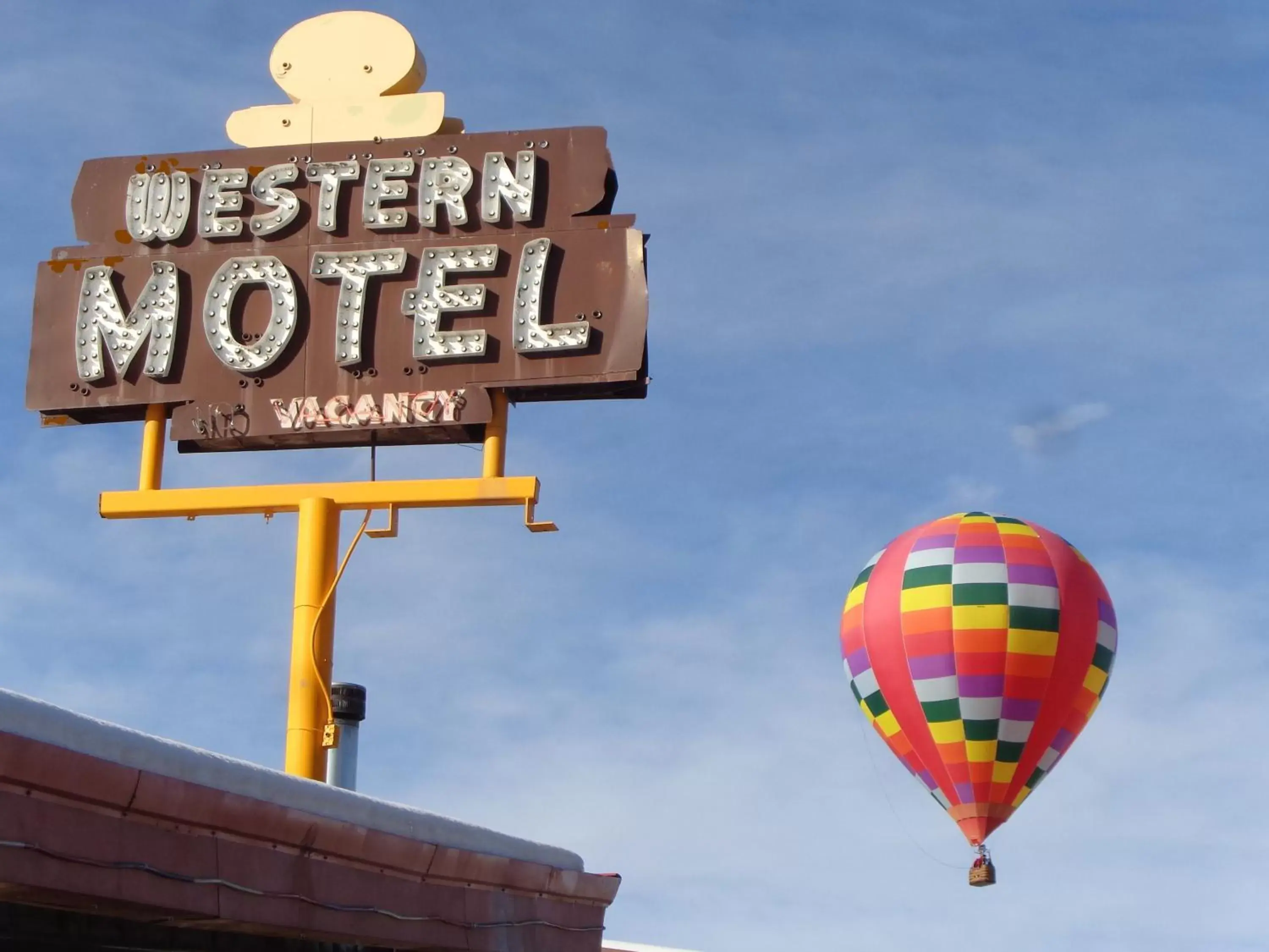 Facade/entrance in Western Motel