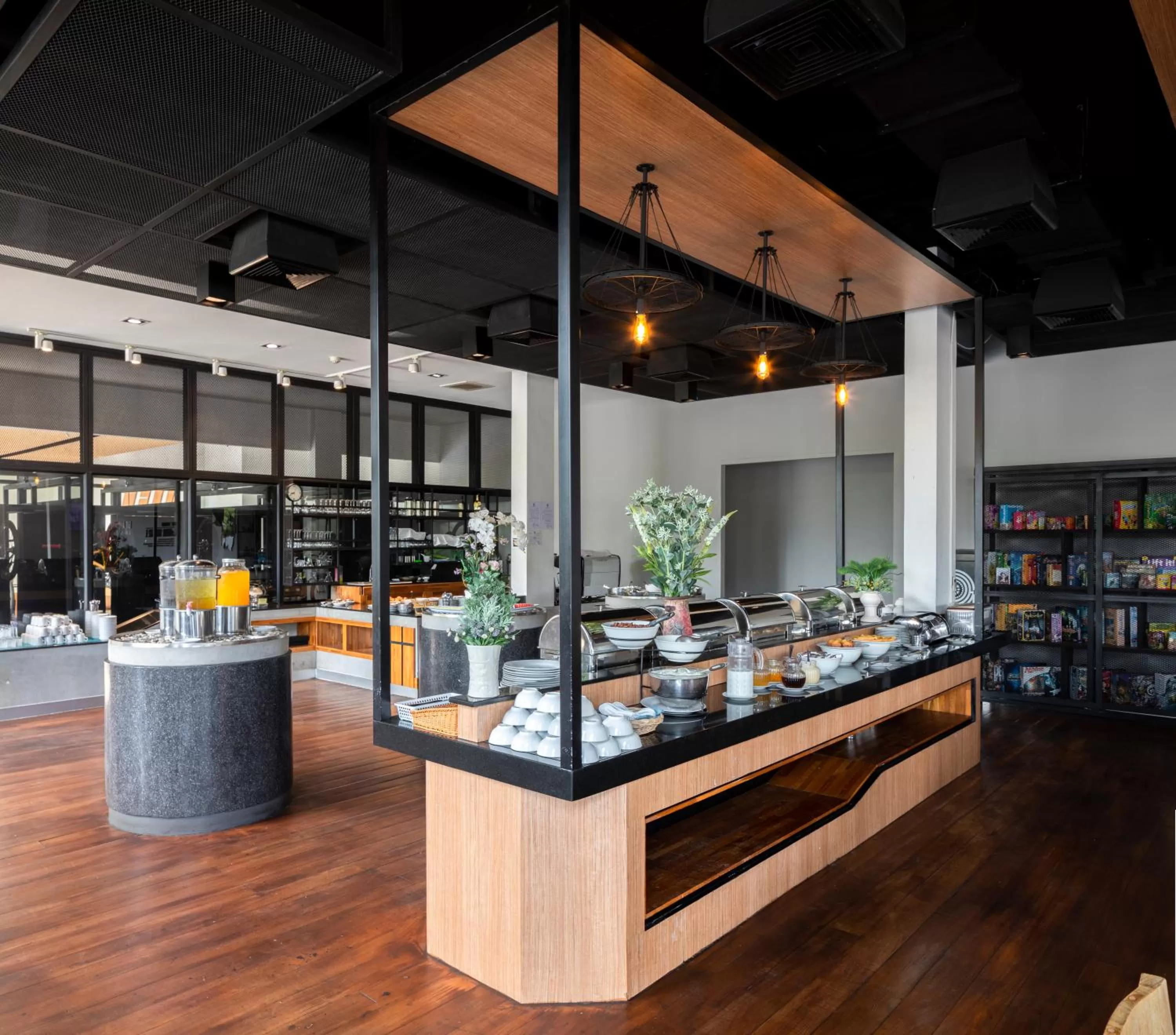 Breakfast in The VELO'S Hotel and Pumptrack