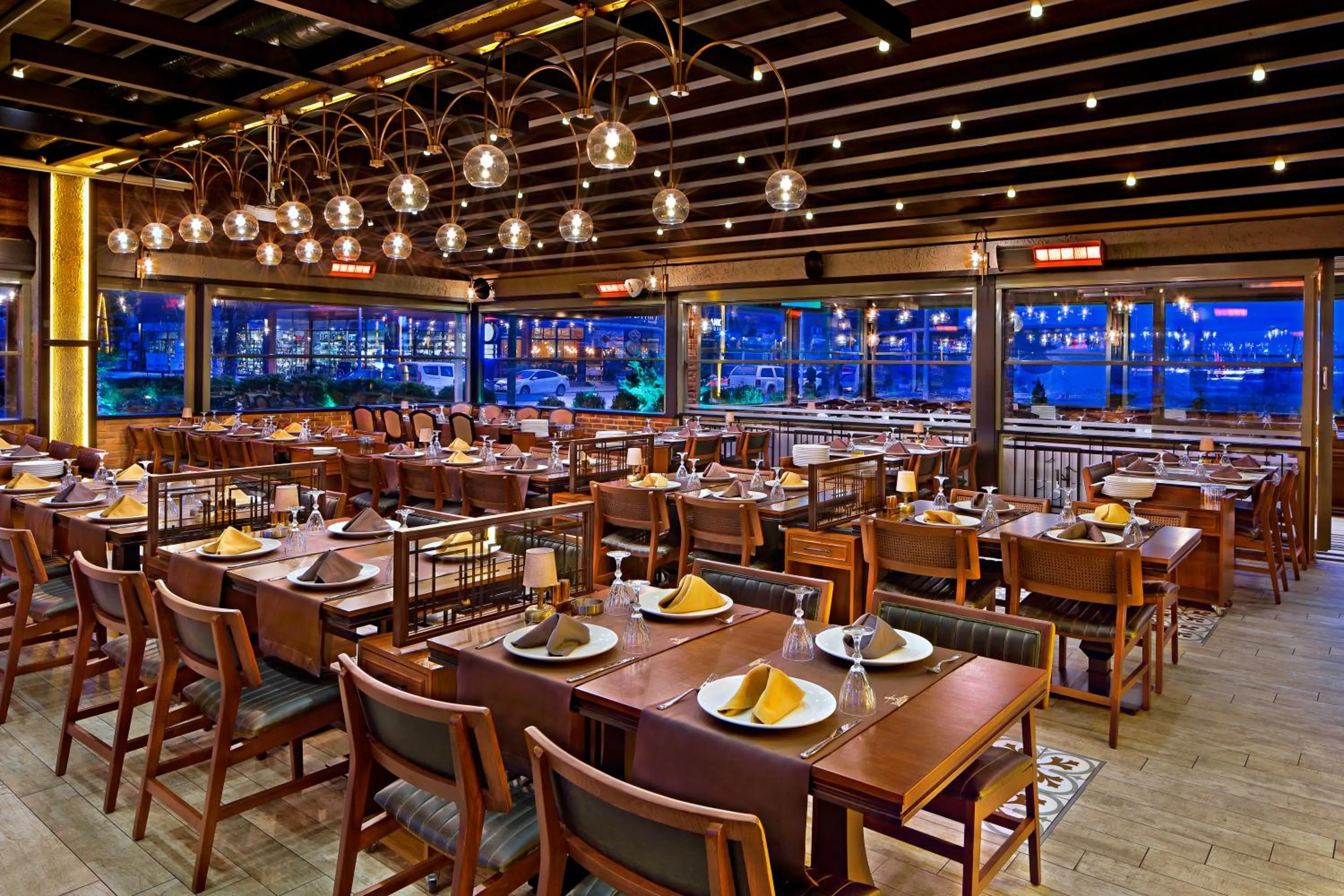 Restaurant/places to eat in The Merlot Hotel Eskisehir