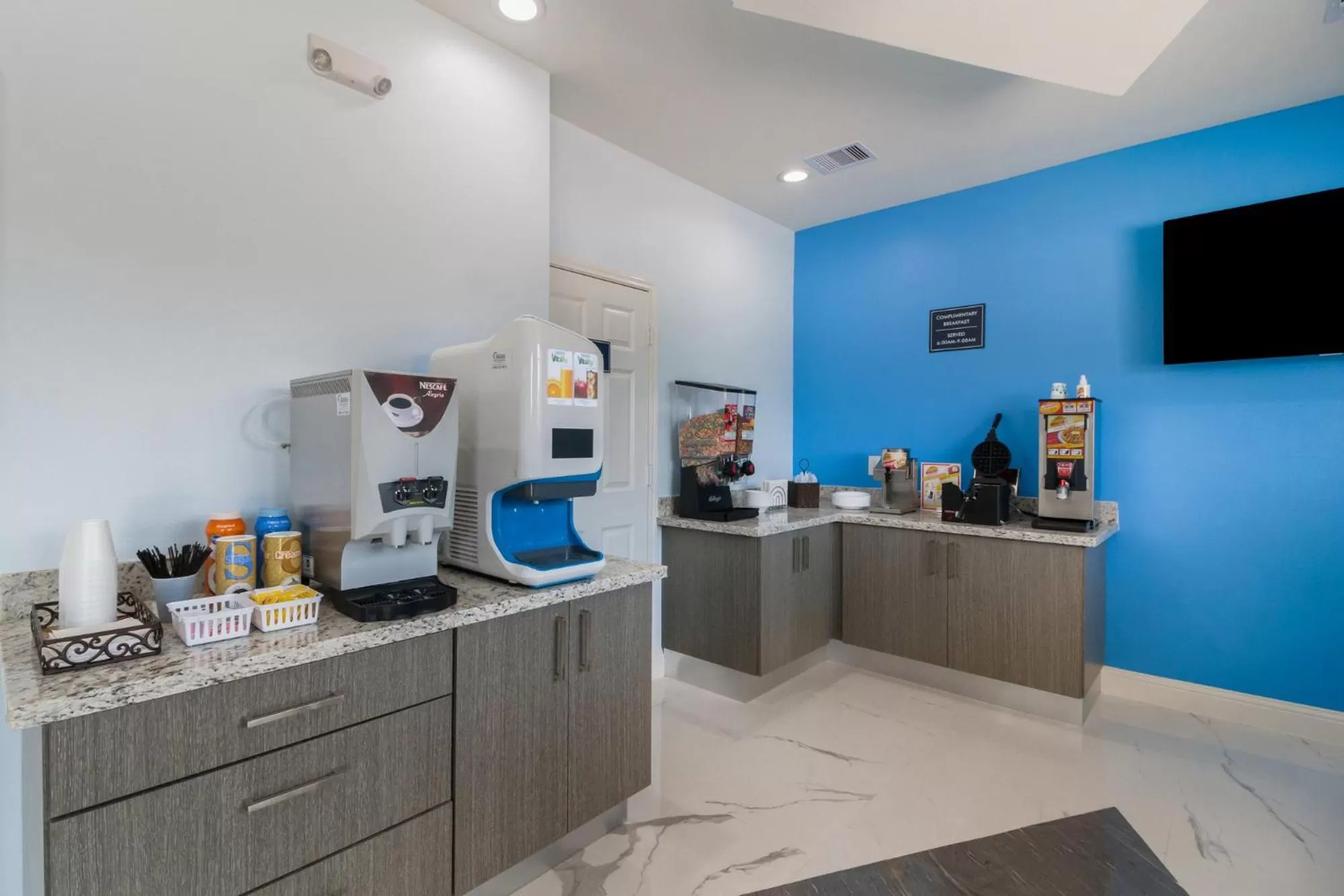 Coffee/tea facilities in Americas Best Value Inn- Aldine Westfield