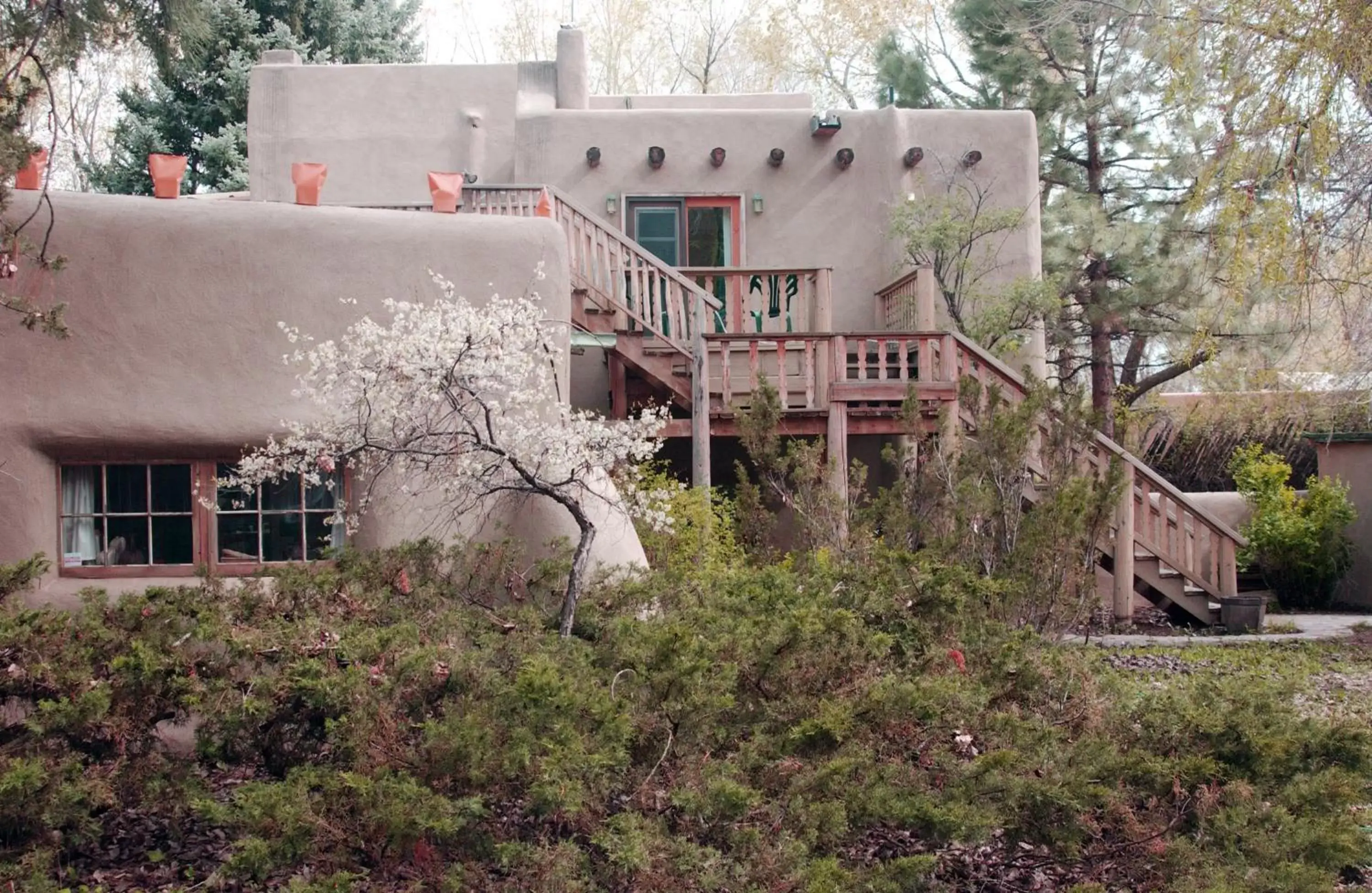 Property Building in Touchstone Inn