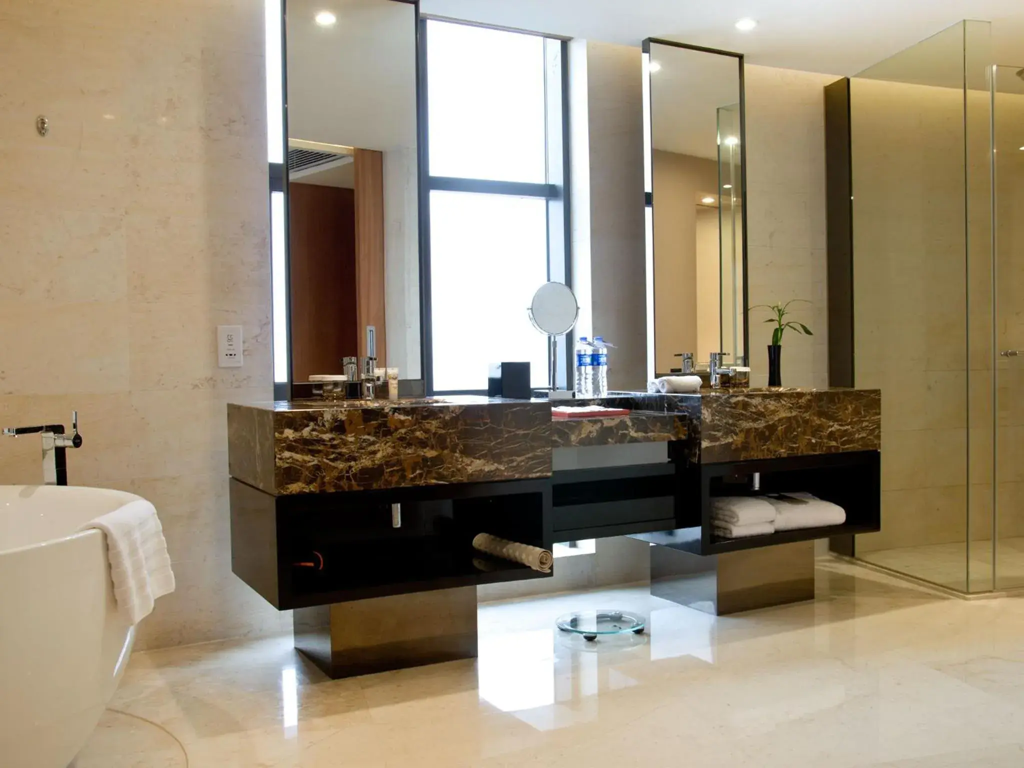 Bathroom in Pullman Dongguan Changan