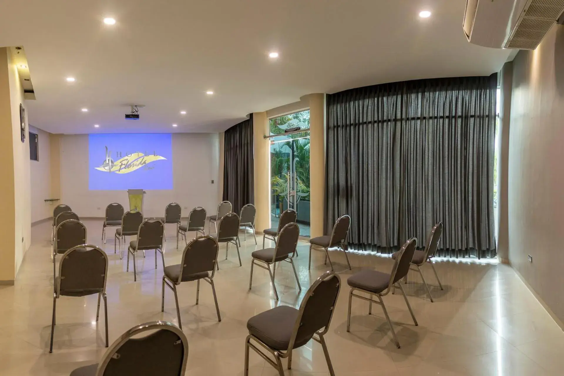 Banquet/Function facilities in Hotel Florida Sinú