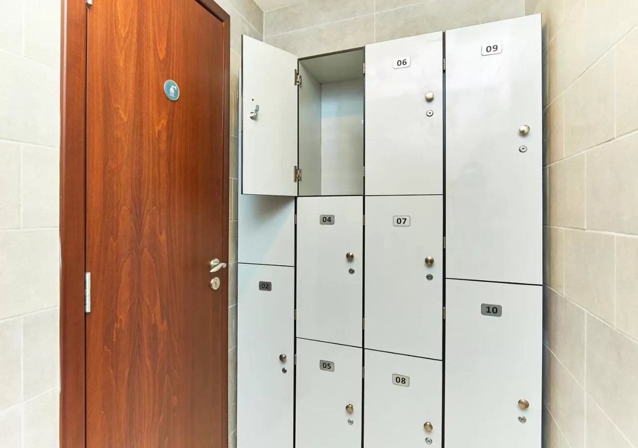 Fitness centre/facilities in Rose Plaza Hotel Al Barsha