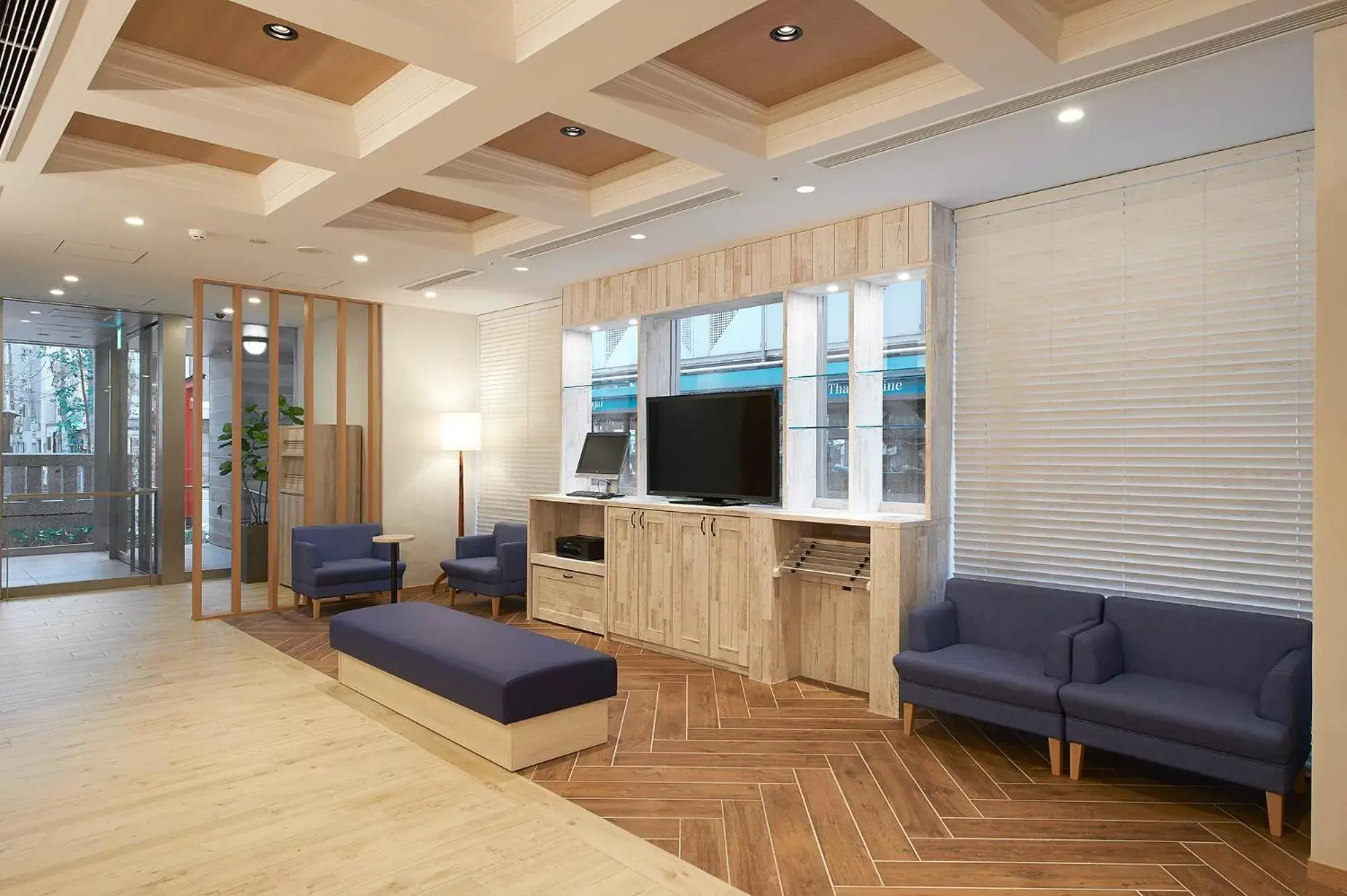 Communal lounge/ TV room, Seating Area in Sotetsu Fresa Inn Tokyo Kinshicho