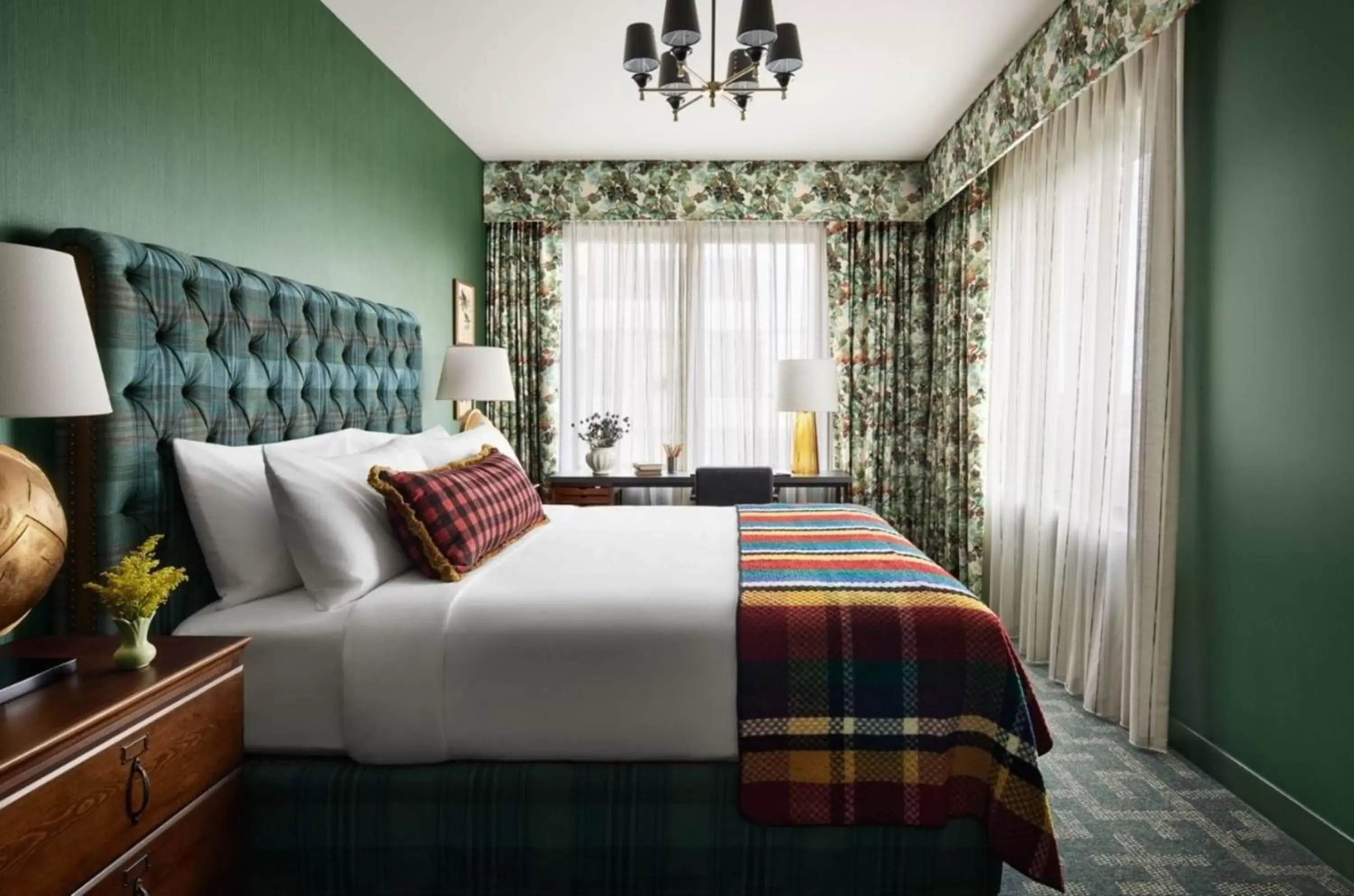 King Suite in Graduate by Hilton East Lansing King Suite in Graduate by Hilton East Lansing