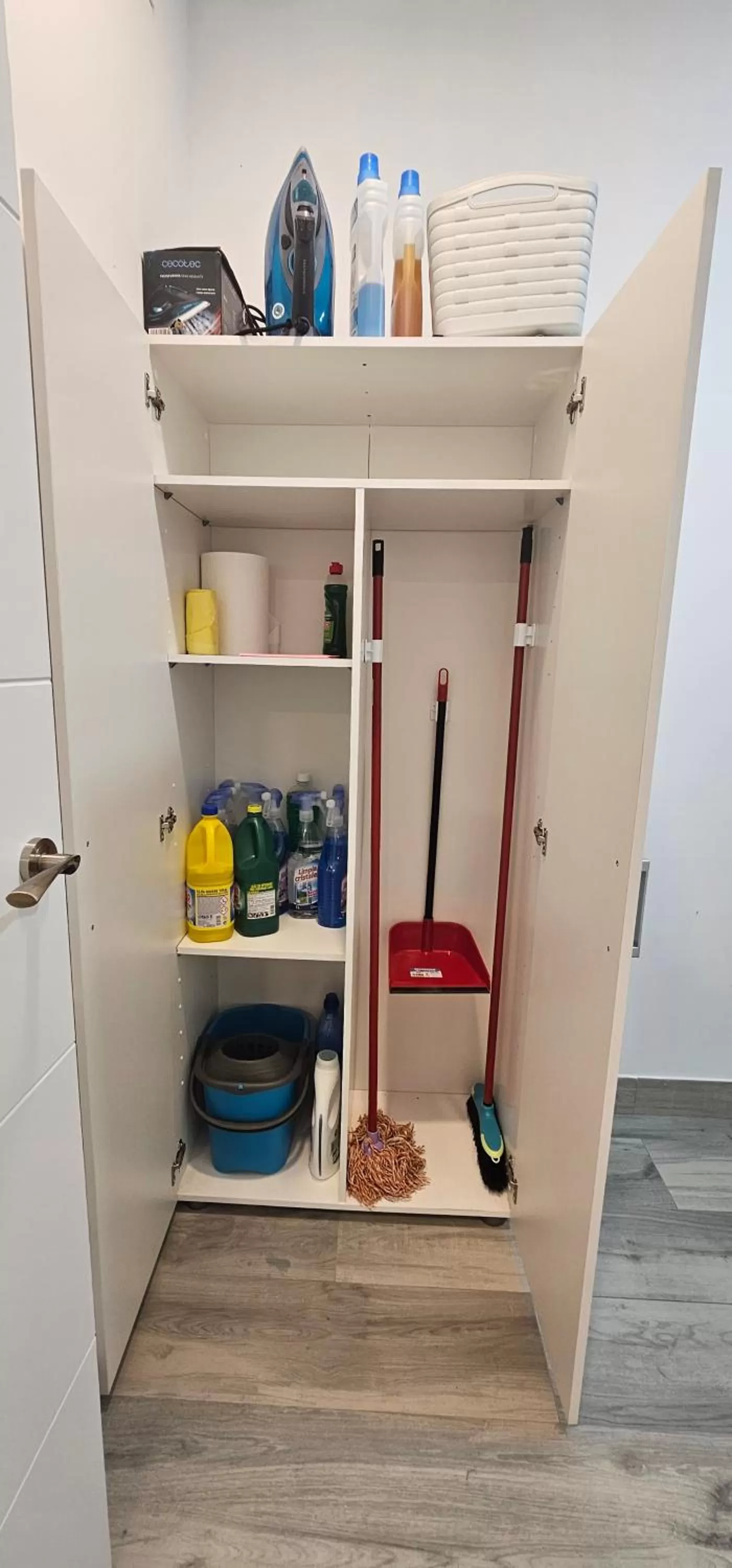 furniture in CH TANEZ CAROLINA a