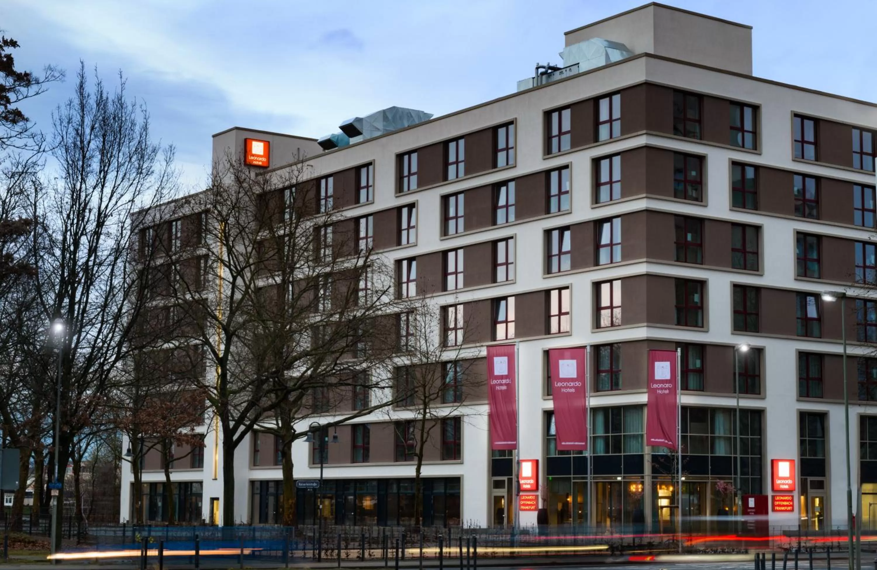 Property building in Leonardo Hotel Offenbach Frankfurt