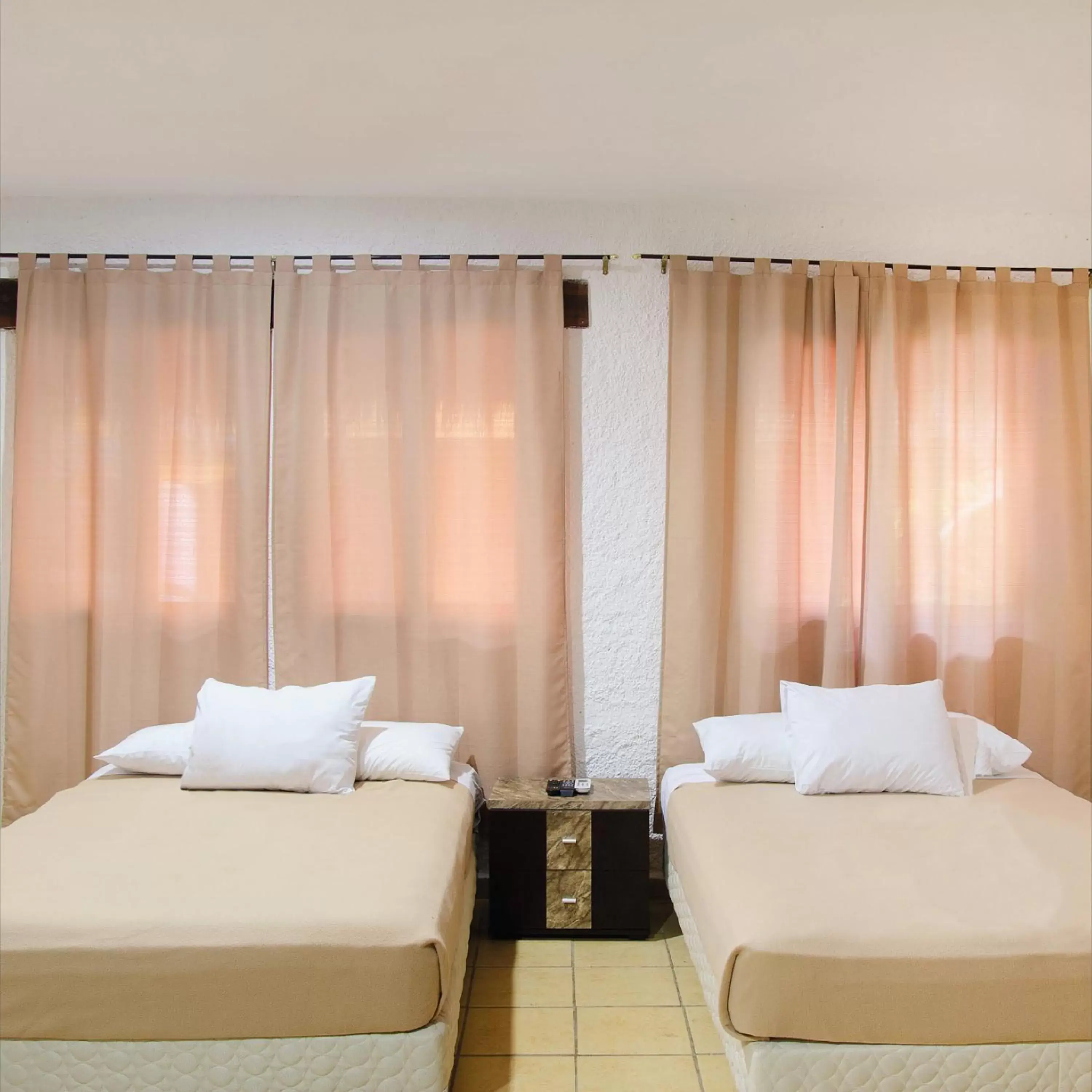 Coba Room with Private Bathroom  in Hotel Bosque Caribe, 5th Av. zone