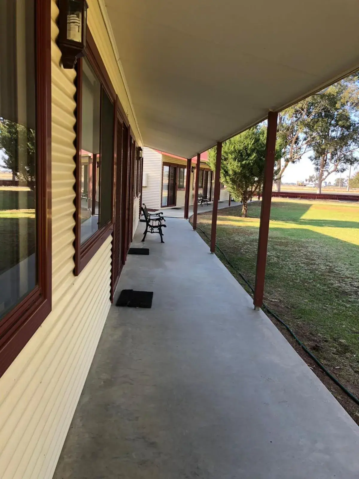 Outback Quarters Motel Hay and Restaurant Outback Quarters Motel Hay and Restaurant