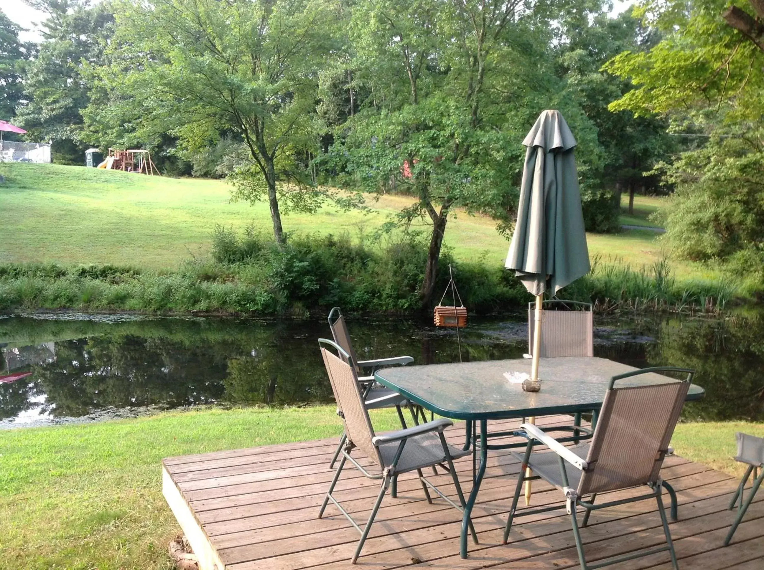 Patio in Echo Valley Cottages